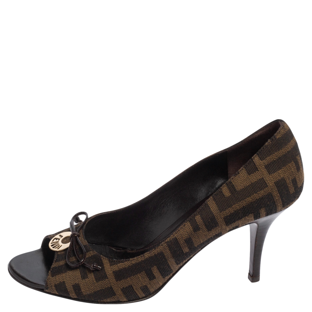 

Fendi Brown Zucca Canvas Bow Peep Toe Pumps Size