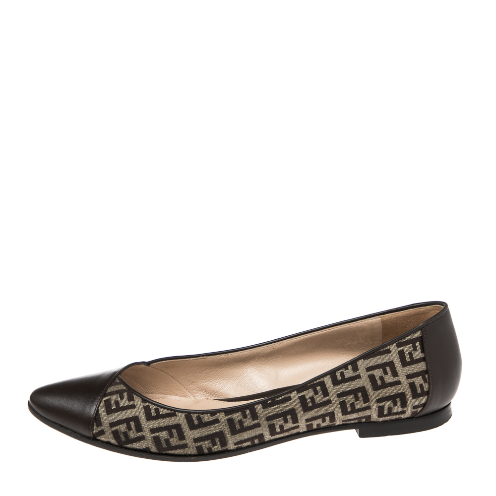

Fendi Brown Zucchino Leather and Canvas Ballet Flats Size