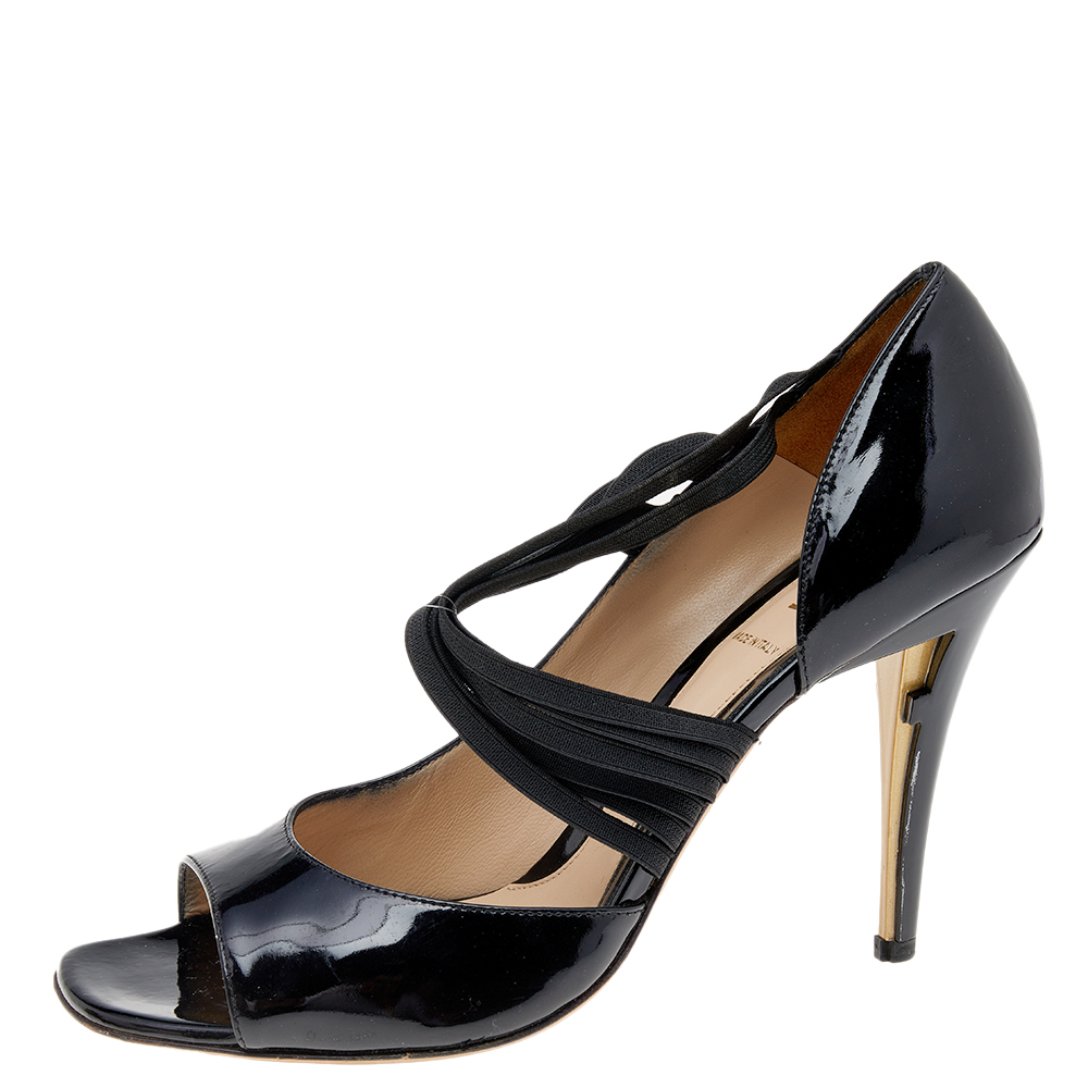 

Fendi Black Patent Leather Strappy D'orsay Pumps Size
