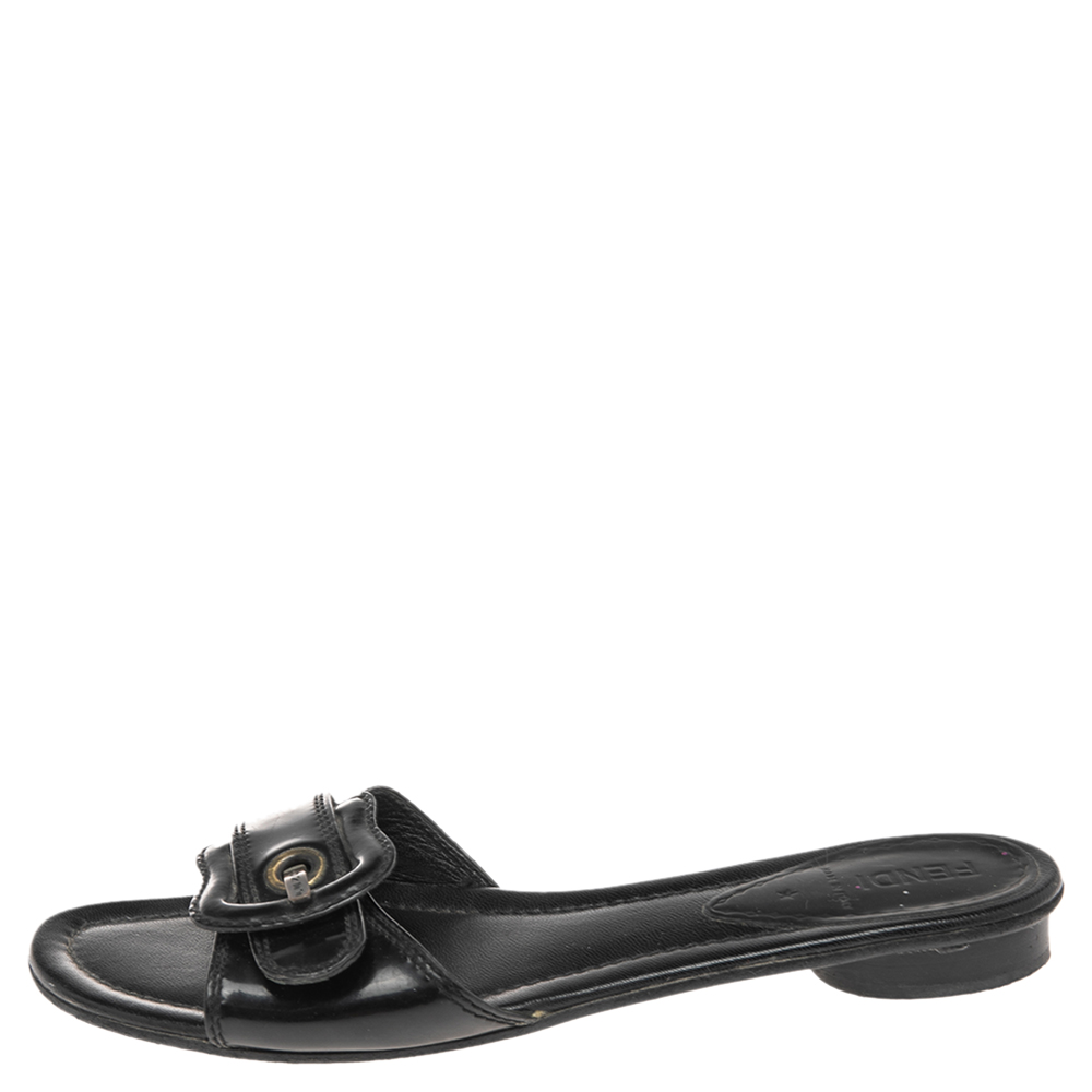 

Fendi Black Patent Leather B-Buckle Flat Slides Size