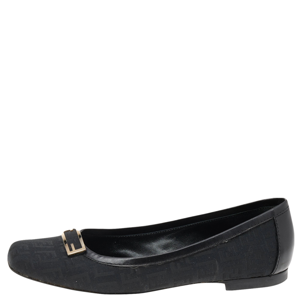 

Fendi Black Zucca Canvas And Leather Square Toe Logo Ballet Flats Size