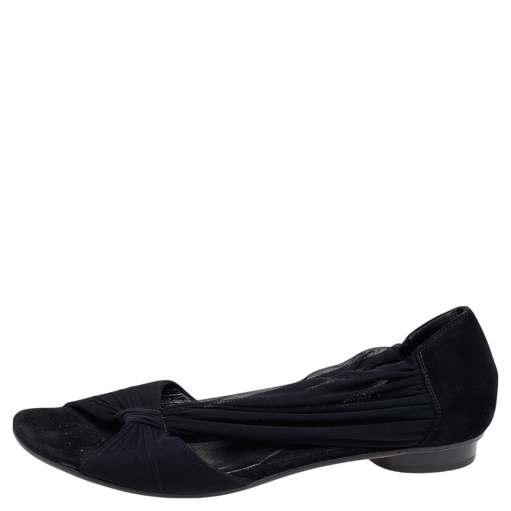 

Fendi Black Fabric Flats Sandals Size