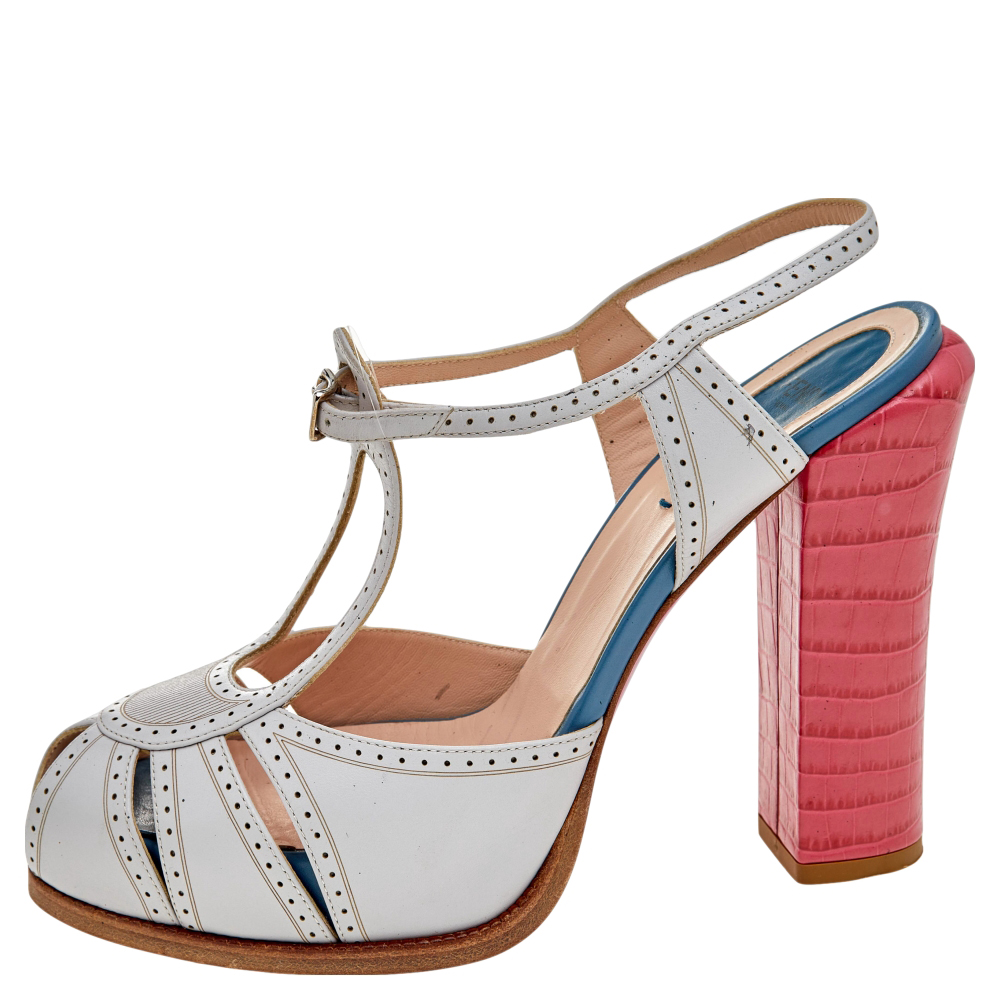 

Fendi White Leather Ankle Strap Platform Sandals Size