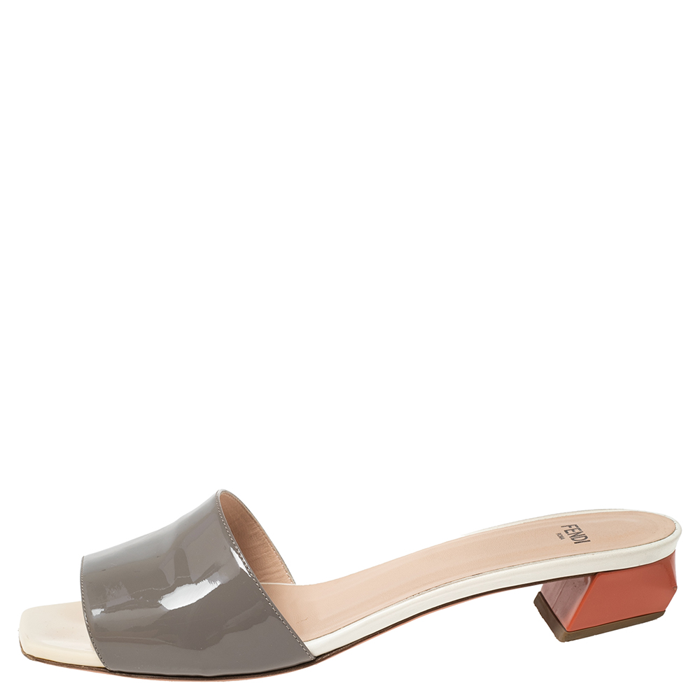 

Fendi Grey Patent Leather Slide Sandals Size