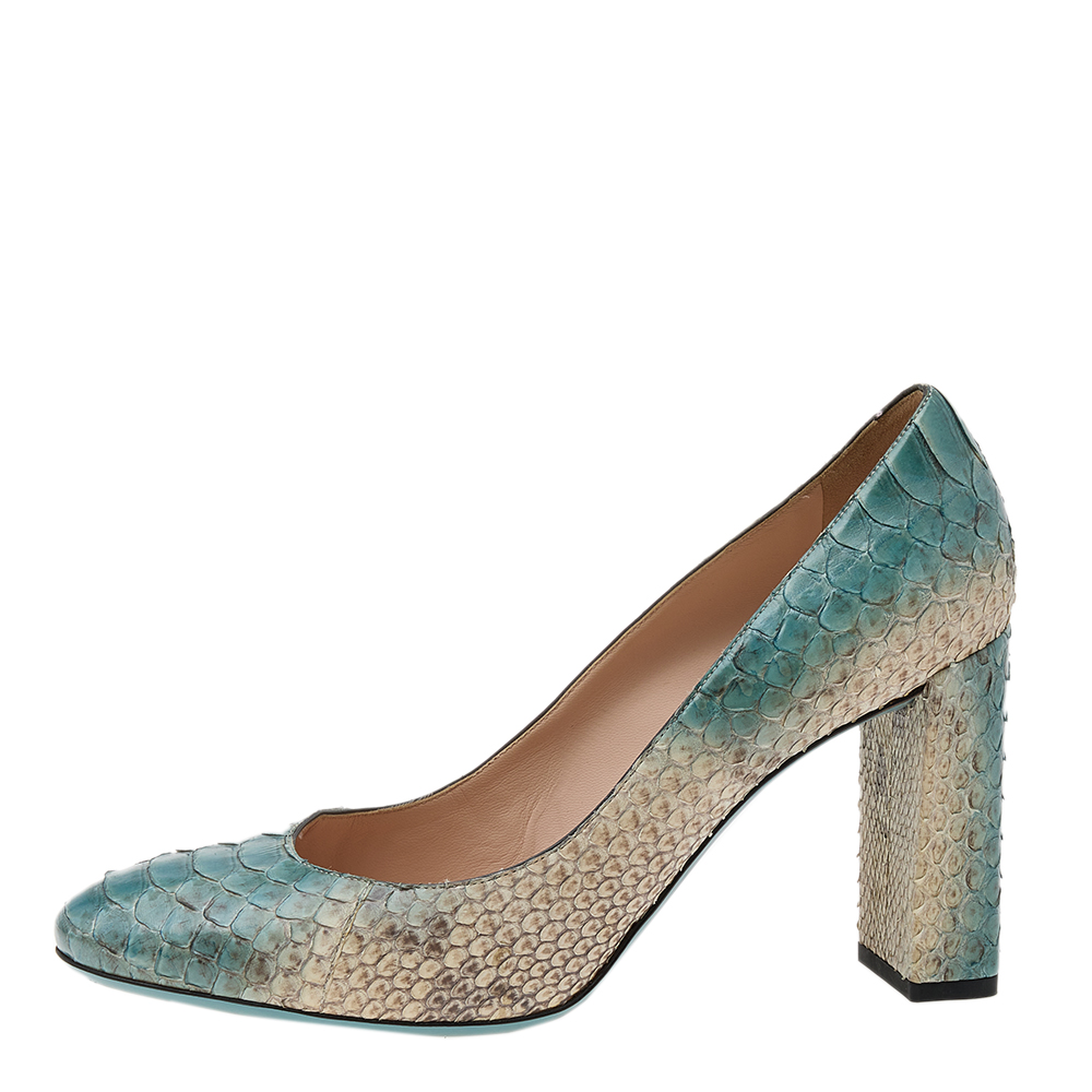 

Fendi Blue Python Leather Block Heel Pumps Size