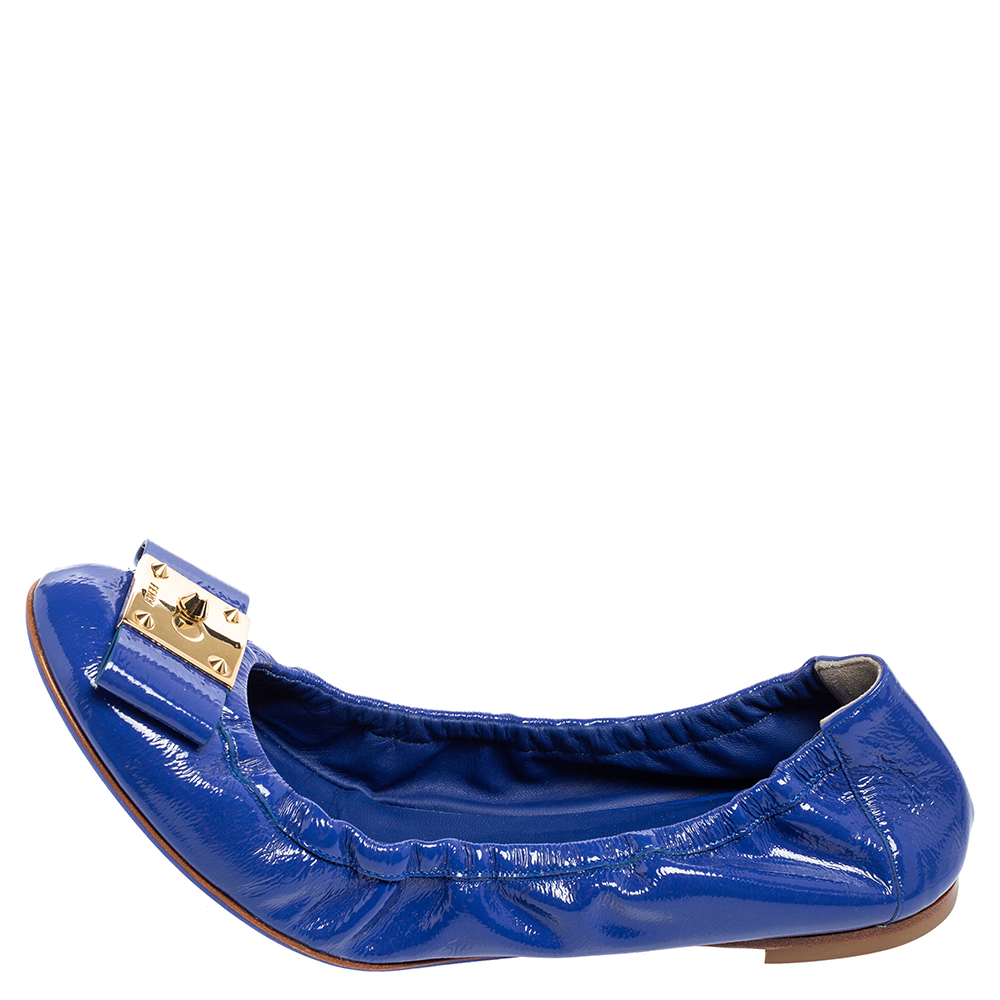 

Fendi Royal Blue Patent Leather Bow Detail Scrunch Ballet Flats Size