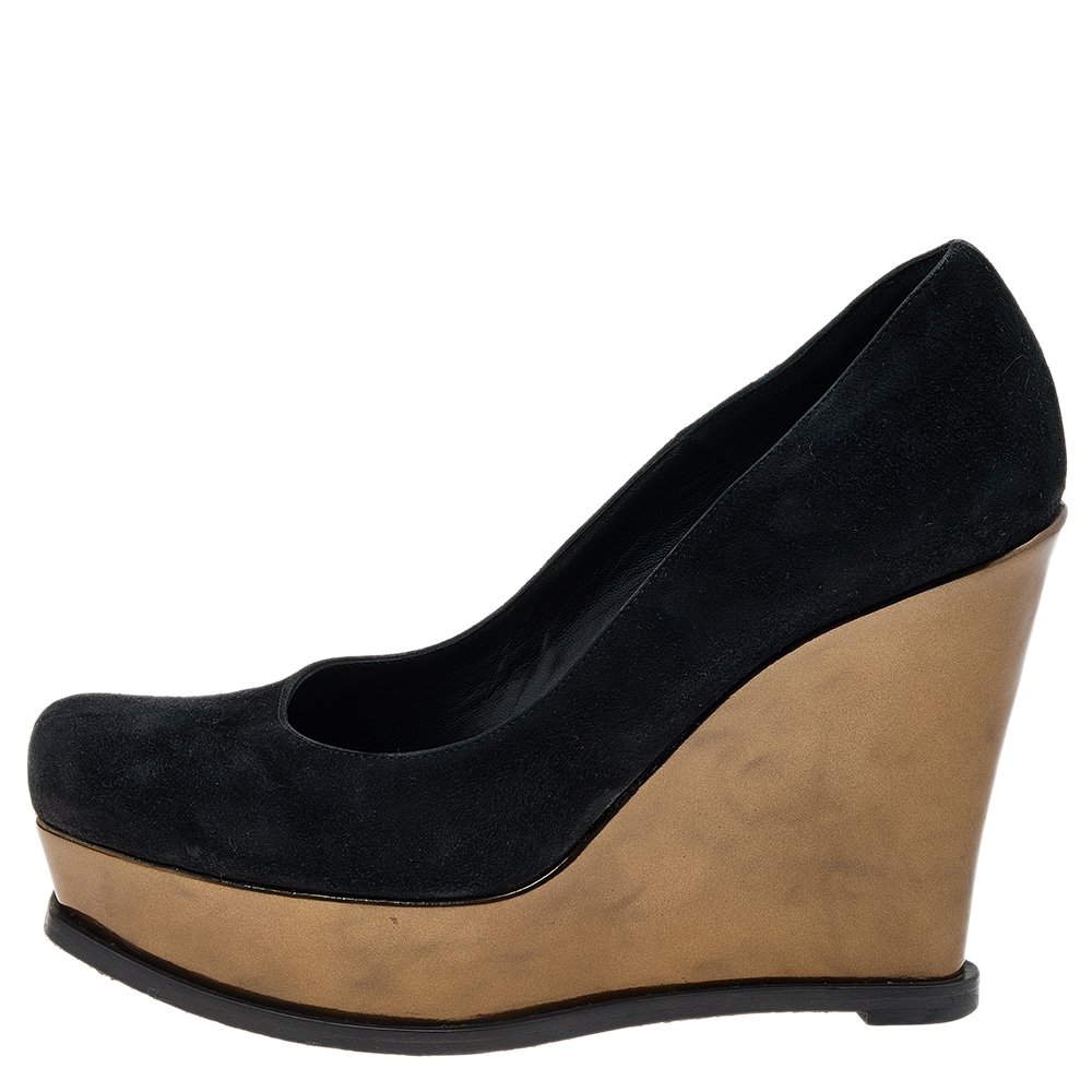 

Fendi Black Suede Fendista Wedge Platform Pumps Size