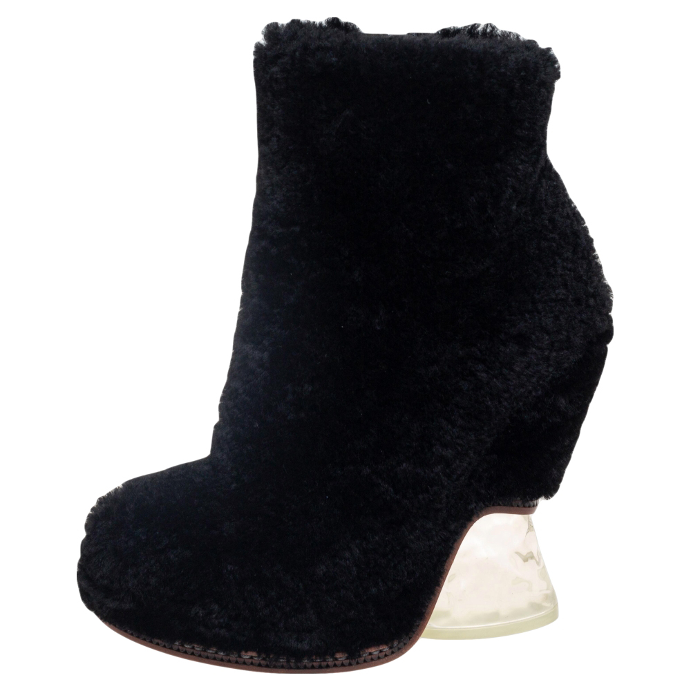 

Fendi Black Shearling Fur Ankle Boots Size