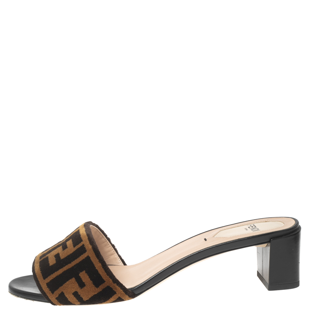 

Fendi Brown/Black Zucca Velvet Open-Toe Slide Sandals Size