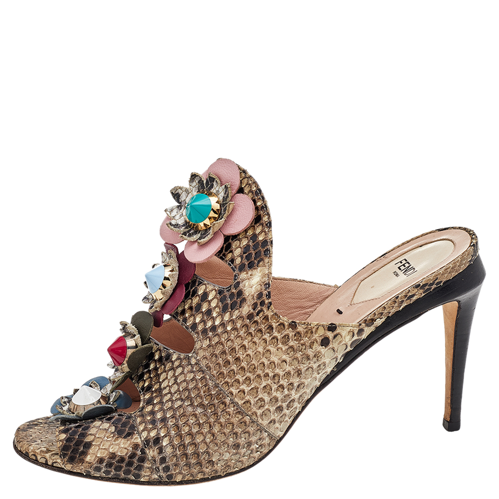 

Fendi Beige/Brown Python Flowerland Embellished Slide Sandals Size