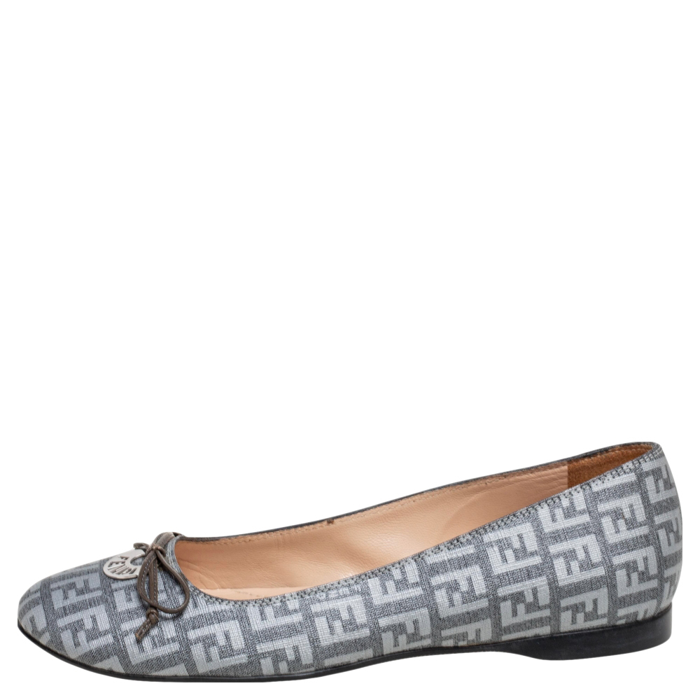 

Fendi Grey Zucca Canvas Bow Ballet Flats Size