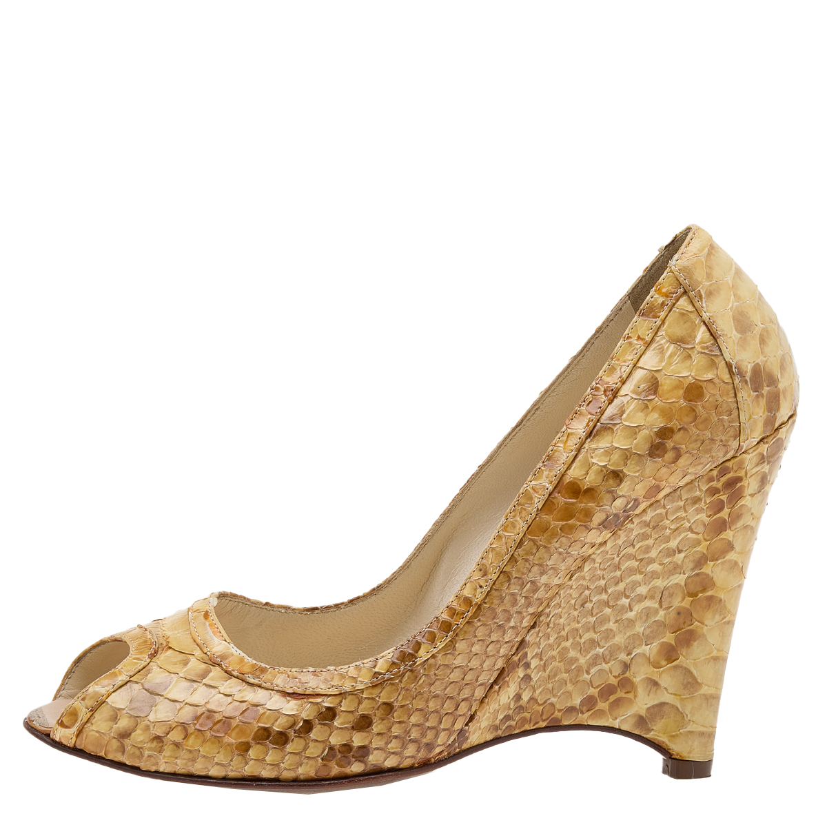 

Fendi Beige Python Peep Toe Wedge Pumps Size