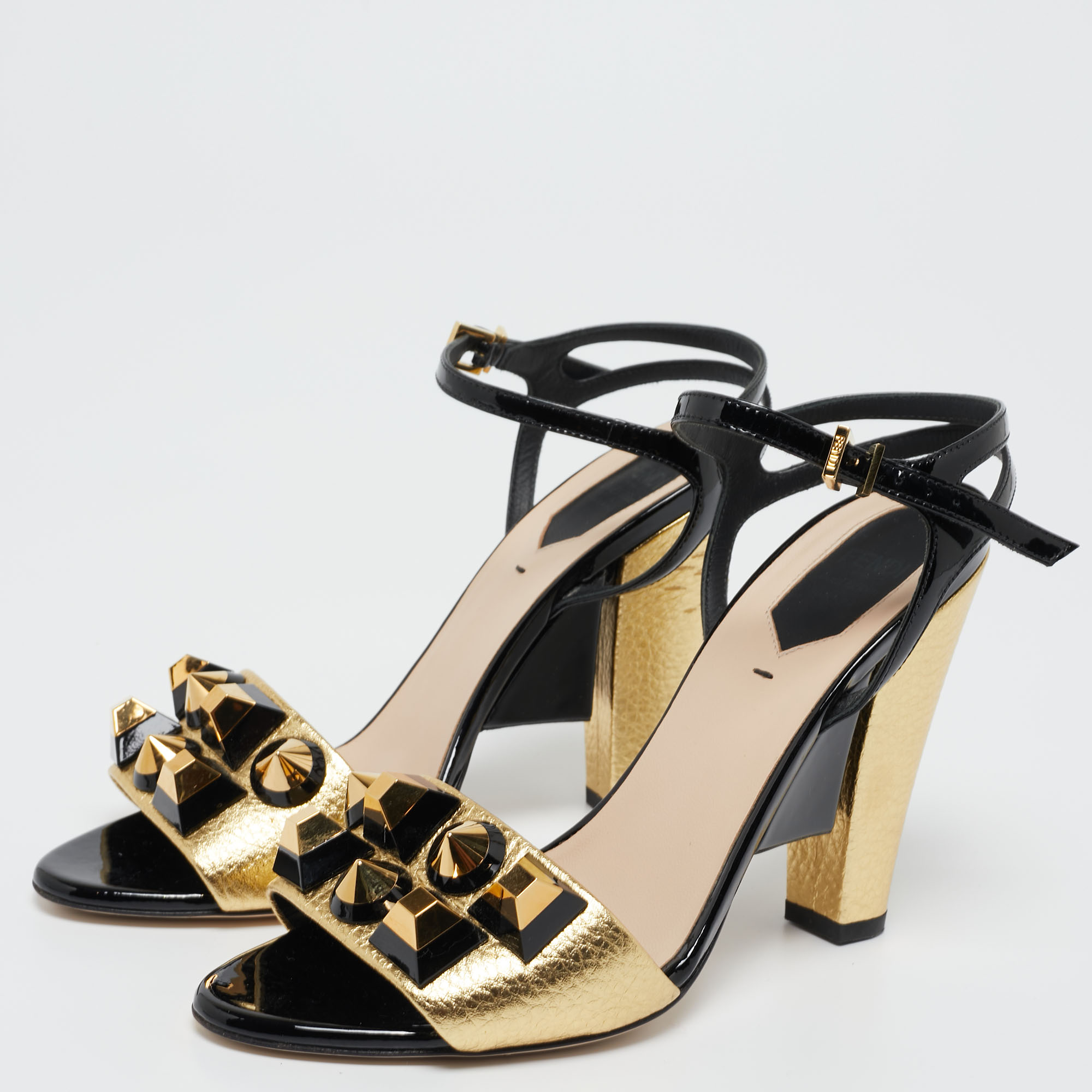 

Fendi Gold/Black Leather Studded Wedge Ankle Strap Sandals Size