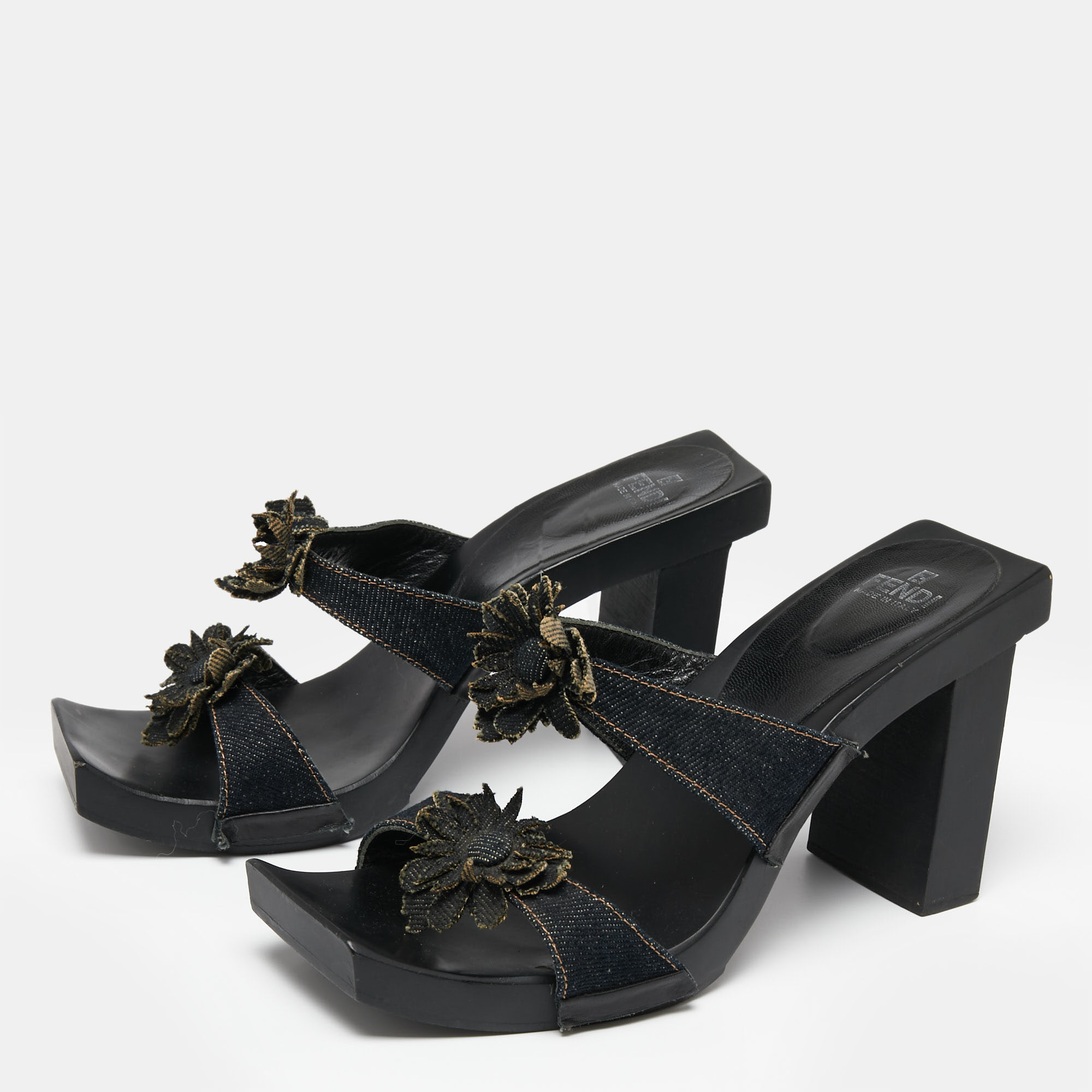 

Fendi Blue Denim Flower Embellished Block Heel Sandals Size