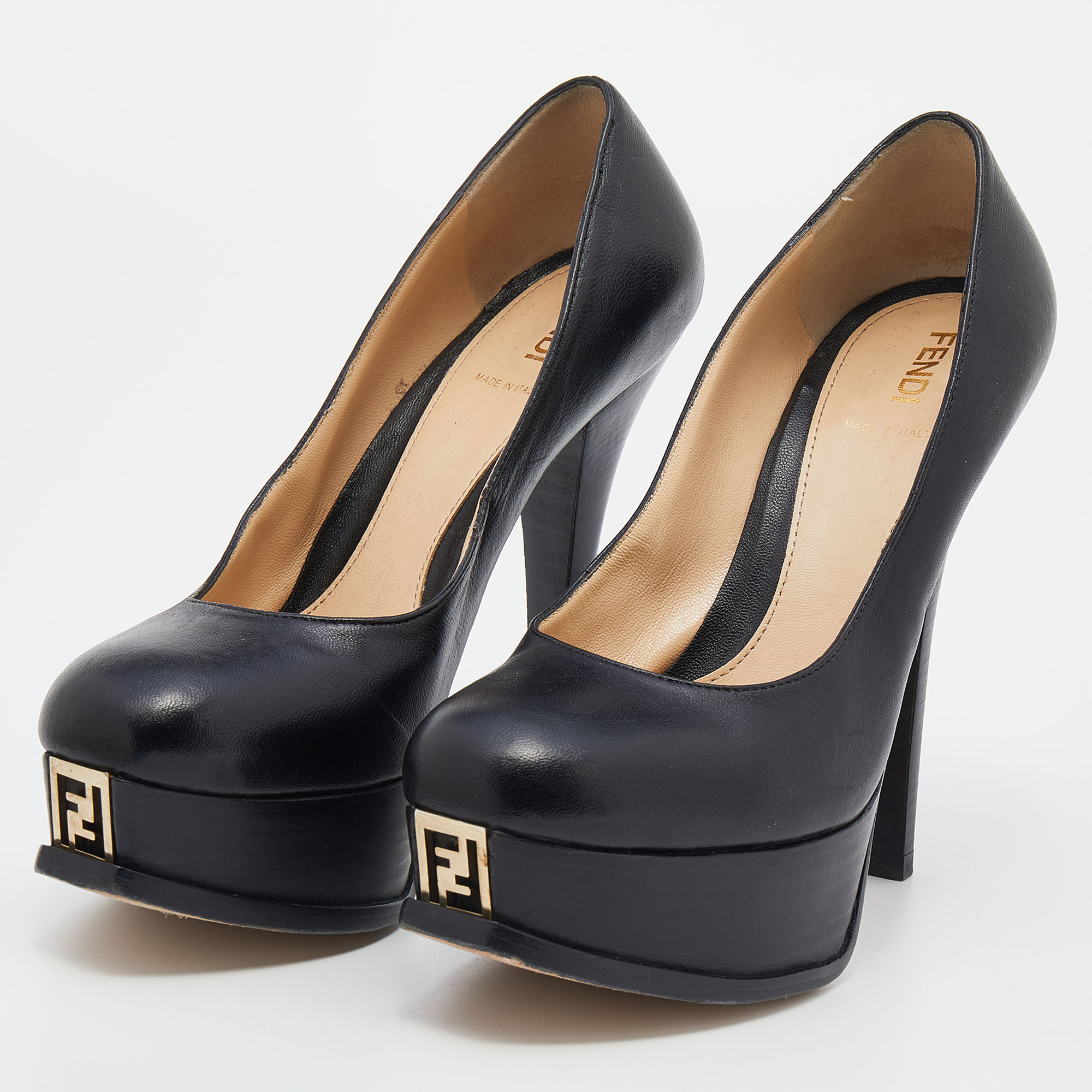 

Fendi Black Leather Fendista Platform Pumps Size