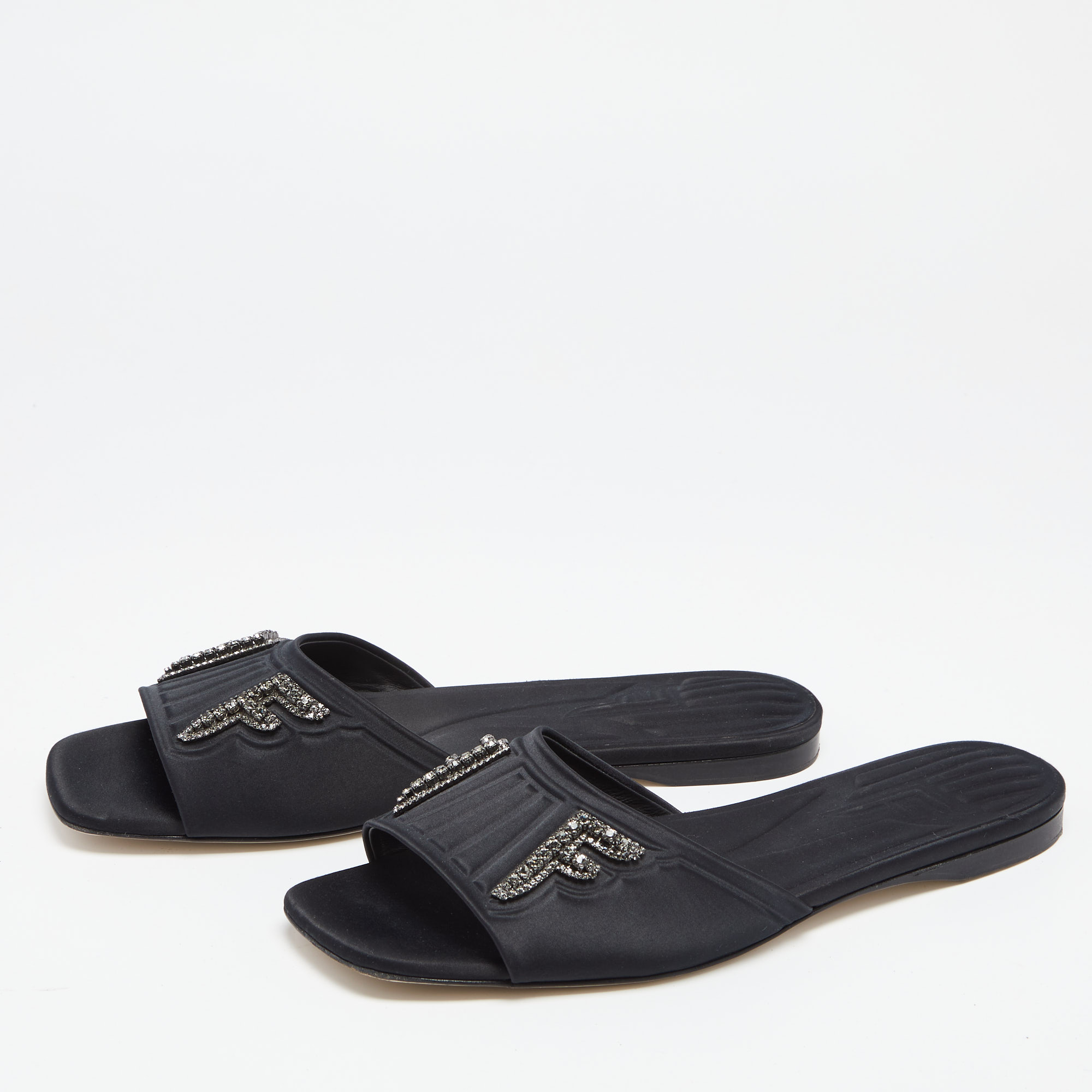 

Fendi Black Satin Crystal Embellished Flats Slides Size