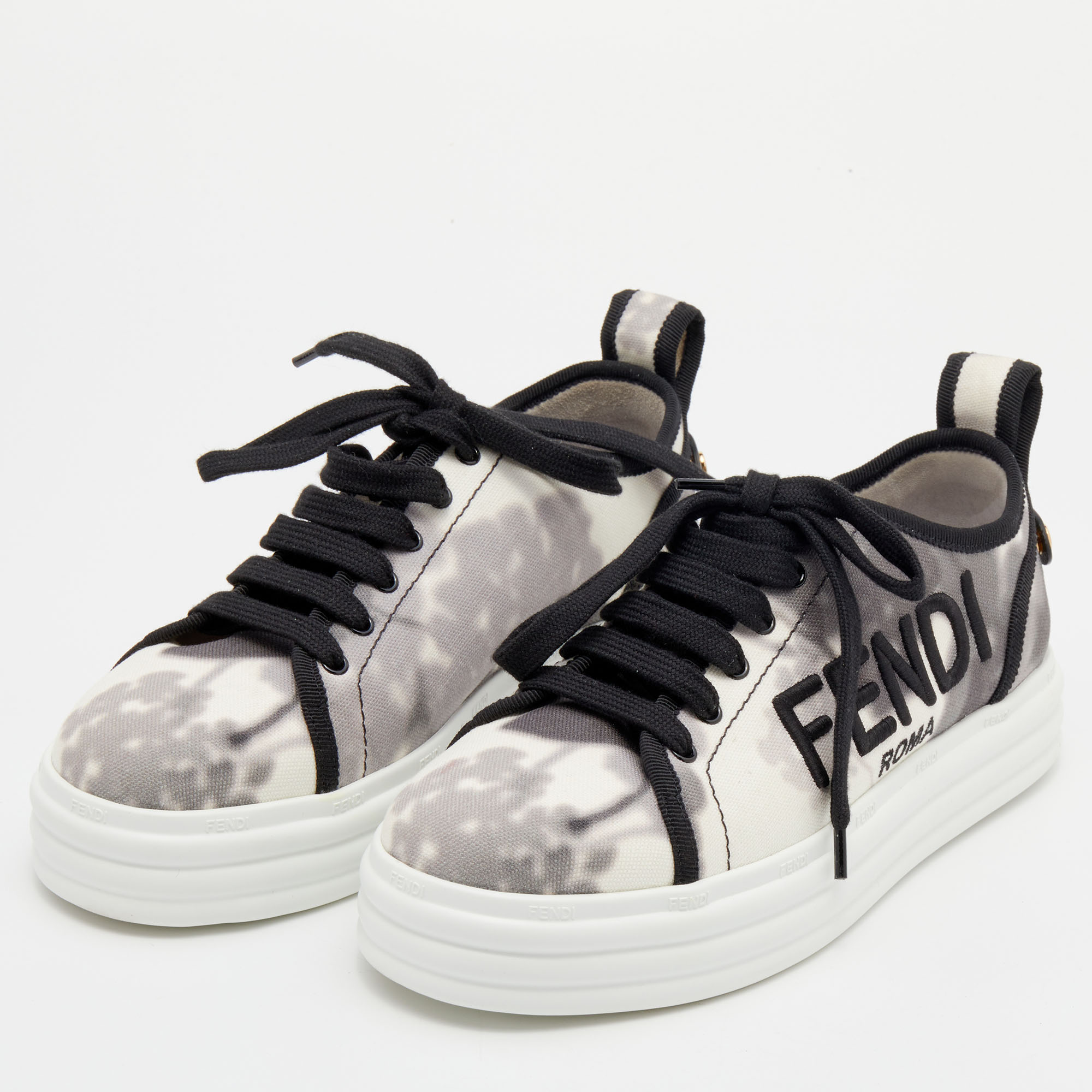 

Fendi Black/White Tie-Dye Canvas Embroidered Platform Sneakers Size
