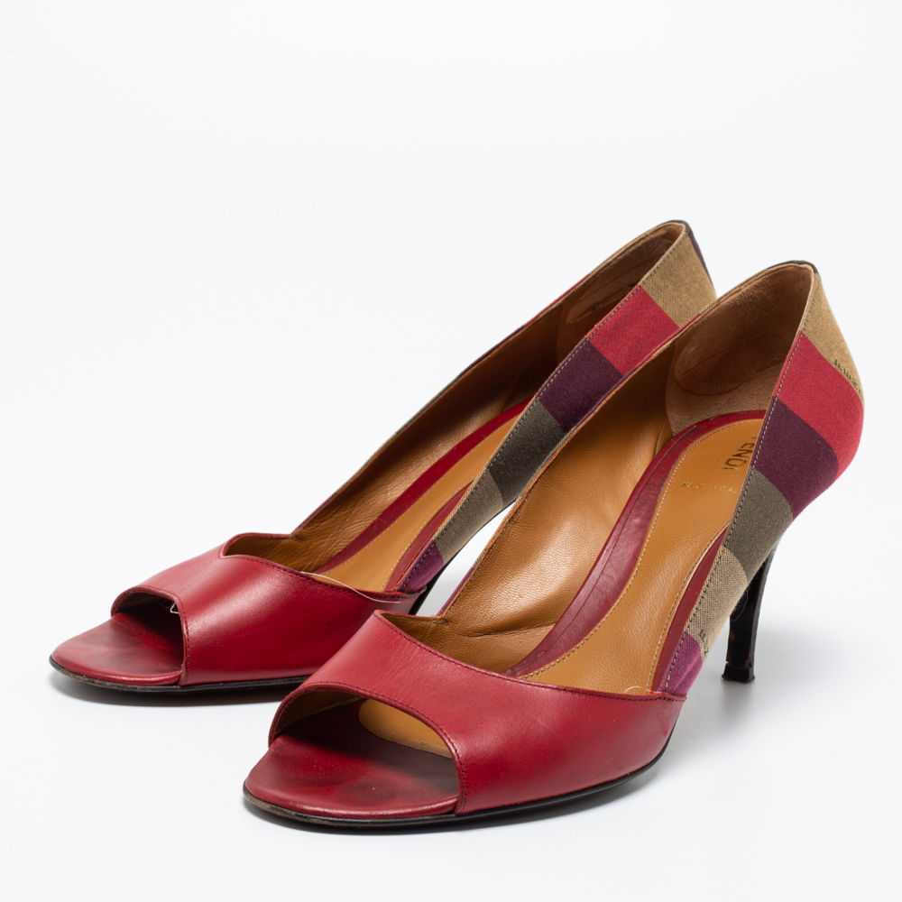 

Fendi Multicolor Pequin Canvas And Leather Open Toe Pumps Size