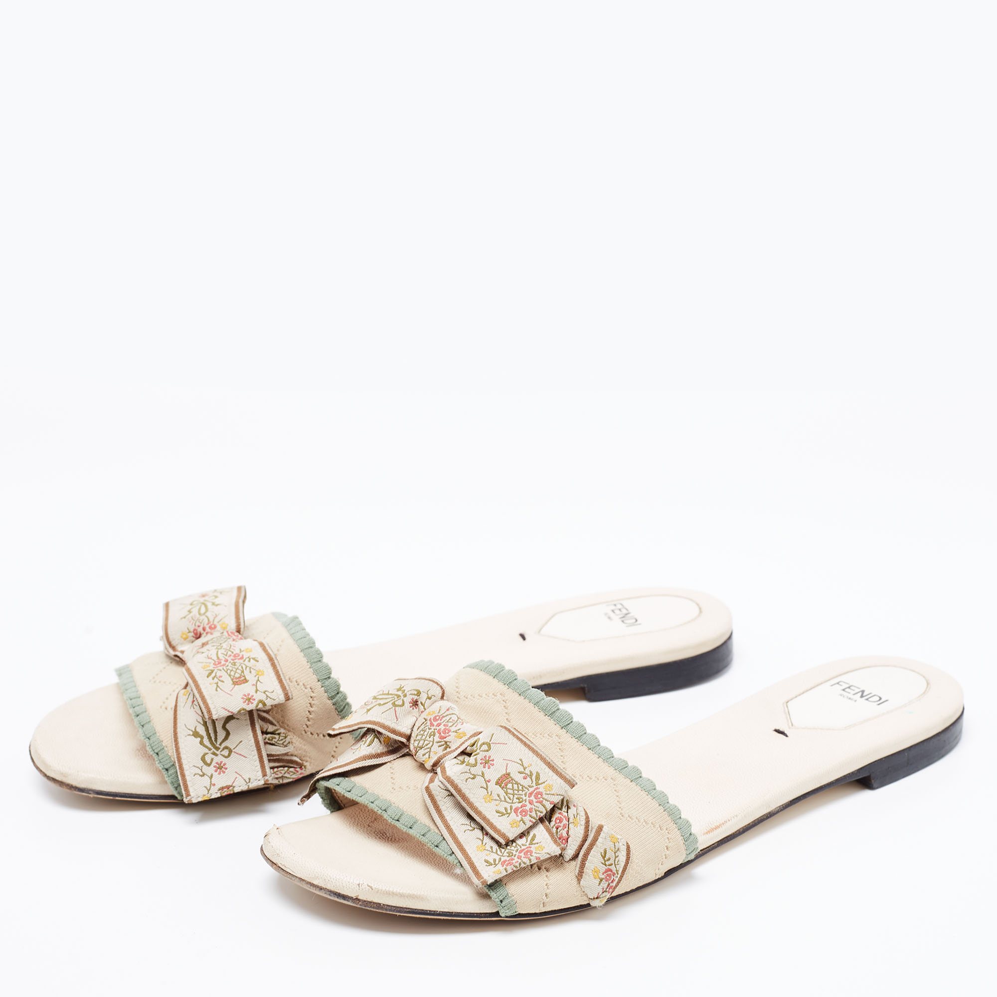 

Fendi Beige Stretch Knit Fabric Bow Embellished Flat Slide Sandals Size