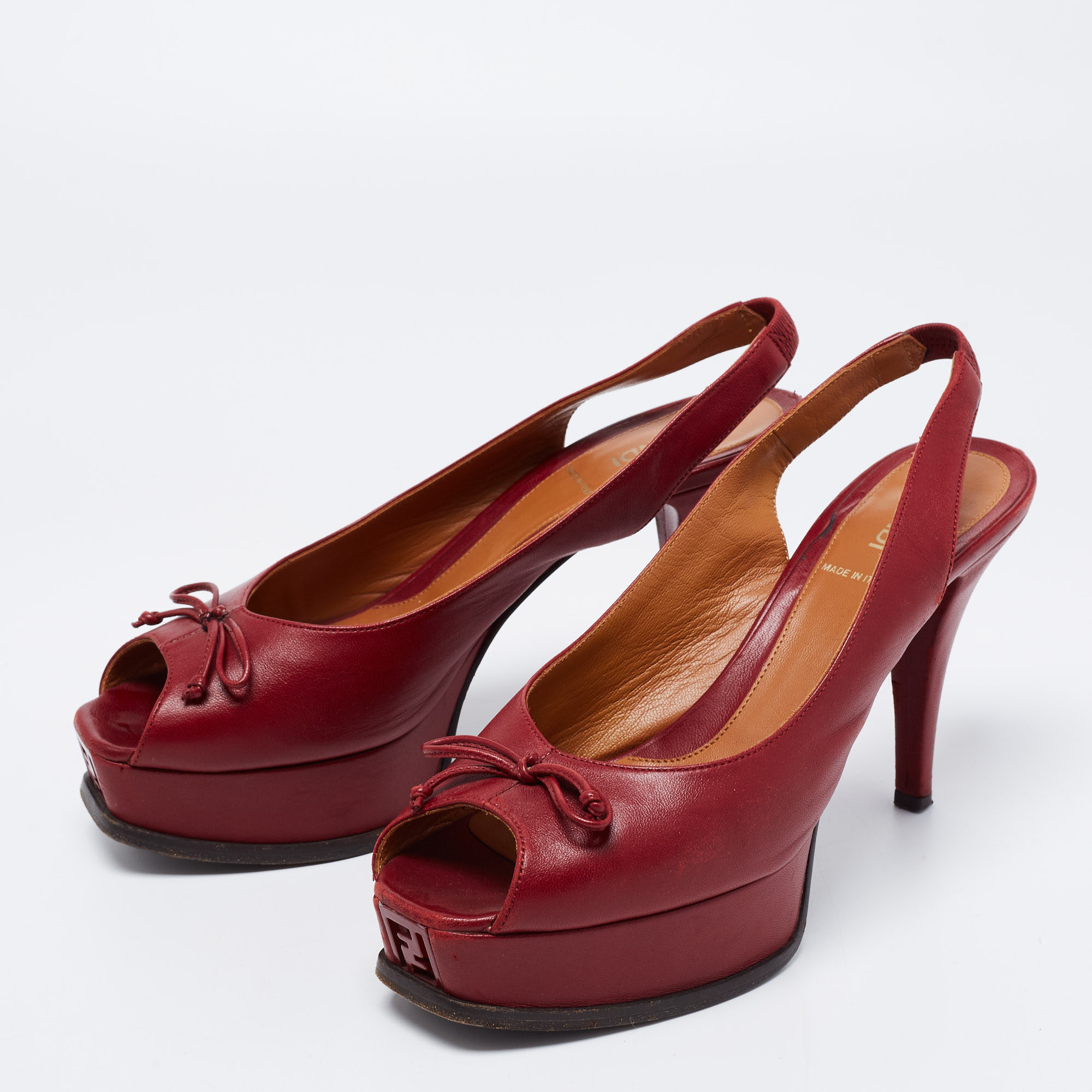 

Fendi Red Leather Bow Peep Toe Slingback Platform Sandals Size