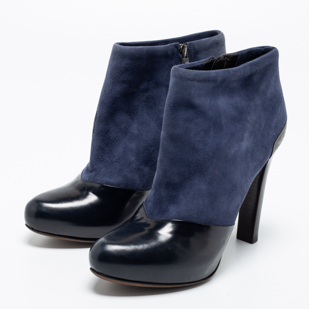 

Fendi Navy Blue/Black Suede and Leather Ankle Boots Size