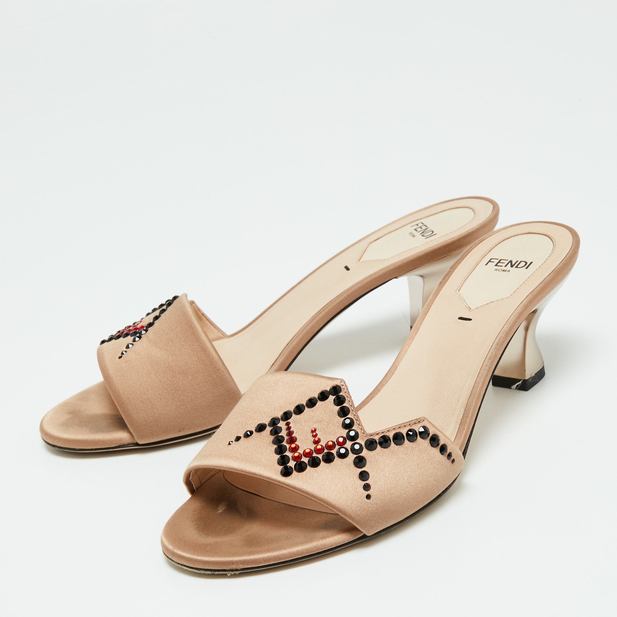 

Fendi Beige Satin Crystal Embellished Slide Sandals Size