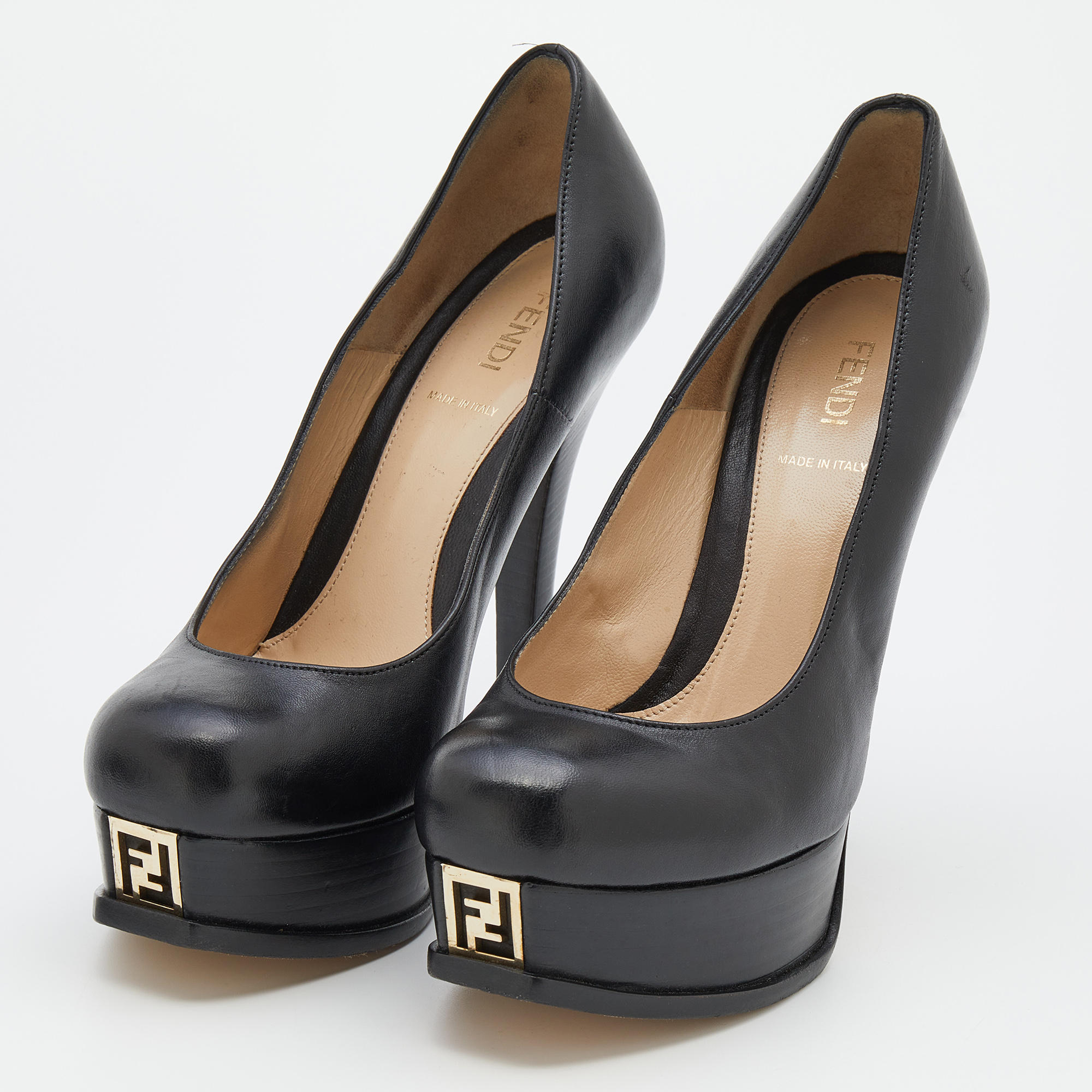 

Fendi Black Leather Fendista Platform Pumps Size