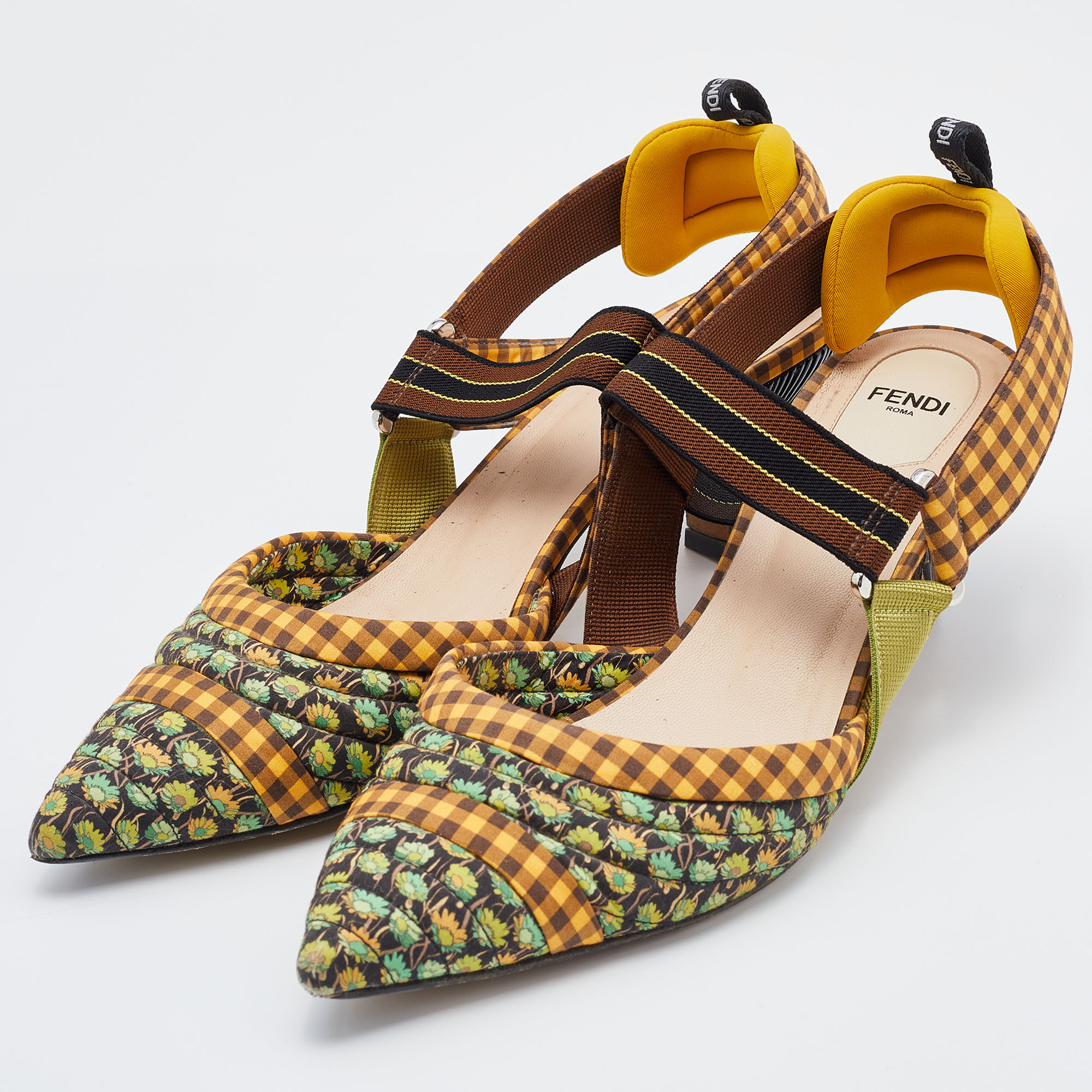 

Fendi Multicolor Fabric Colibri Pointed Toe Slingback Pumps Size