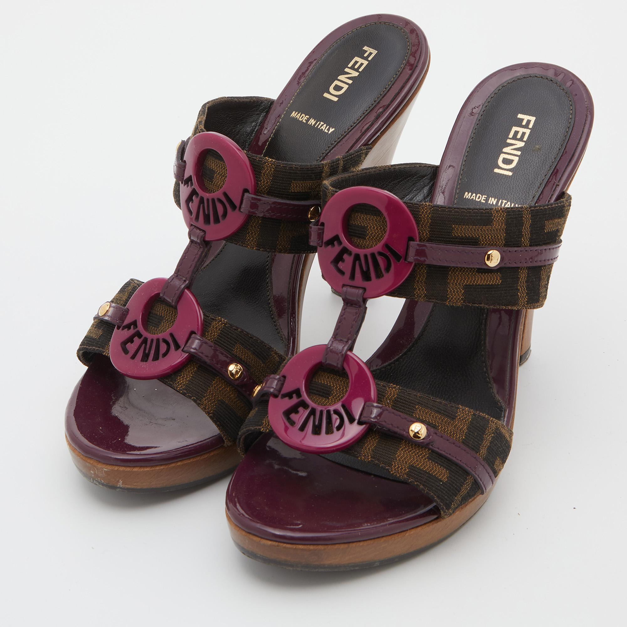 

Fendi Brown/Plum Zucca Canvas and Patent Leather Platform Slide Sandals Size