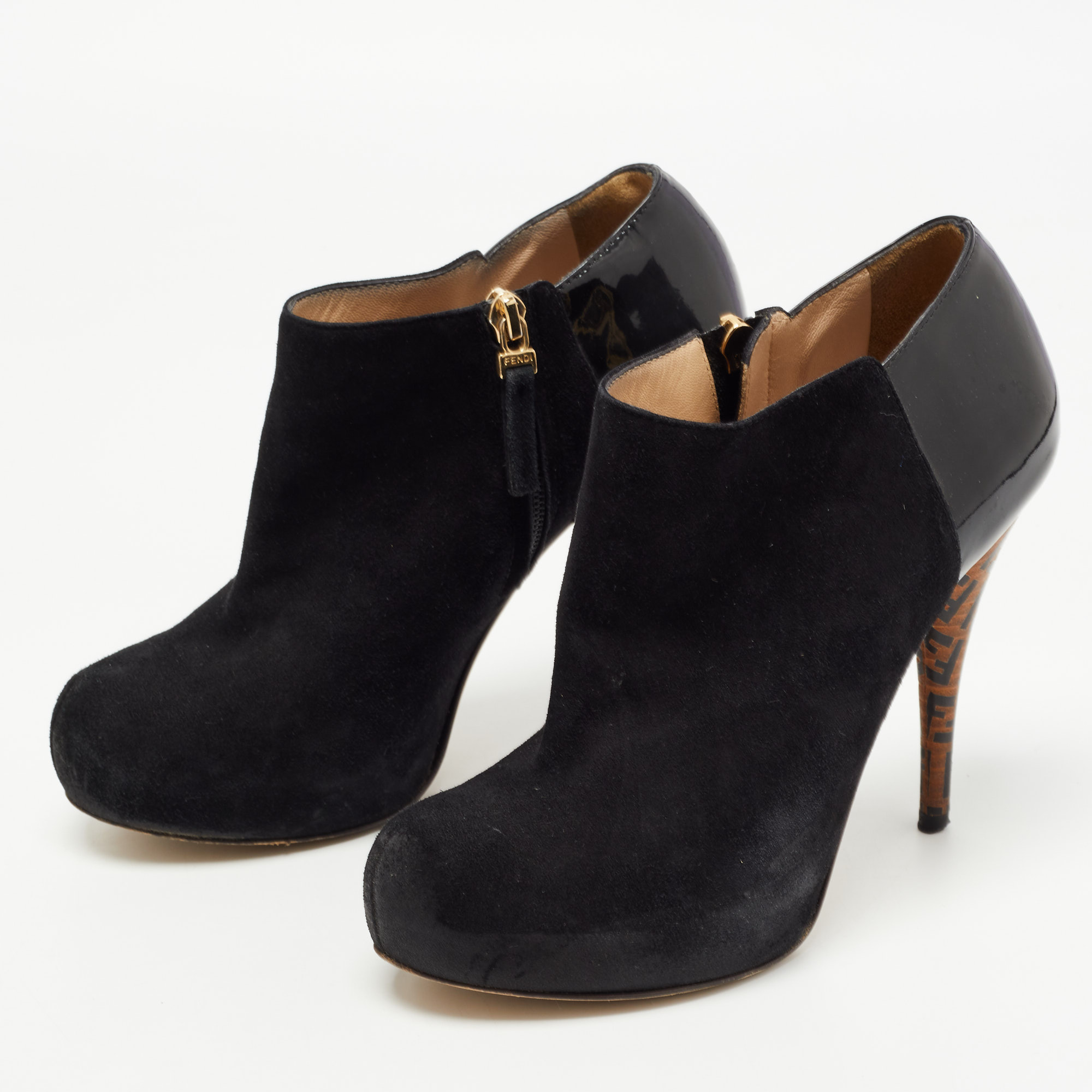 

Fendi Black Suede and Patent Leather Ankle Booties Size