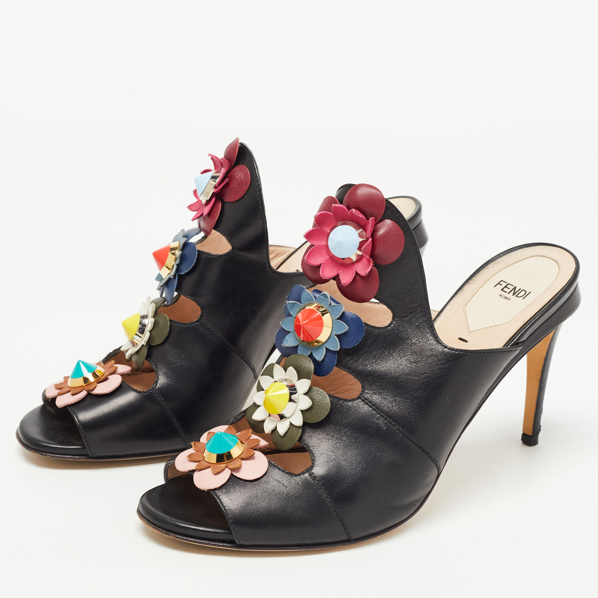 

Fendi Black Leather Flowerland Mules Size