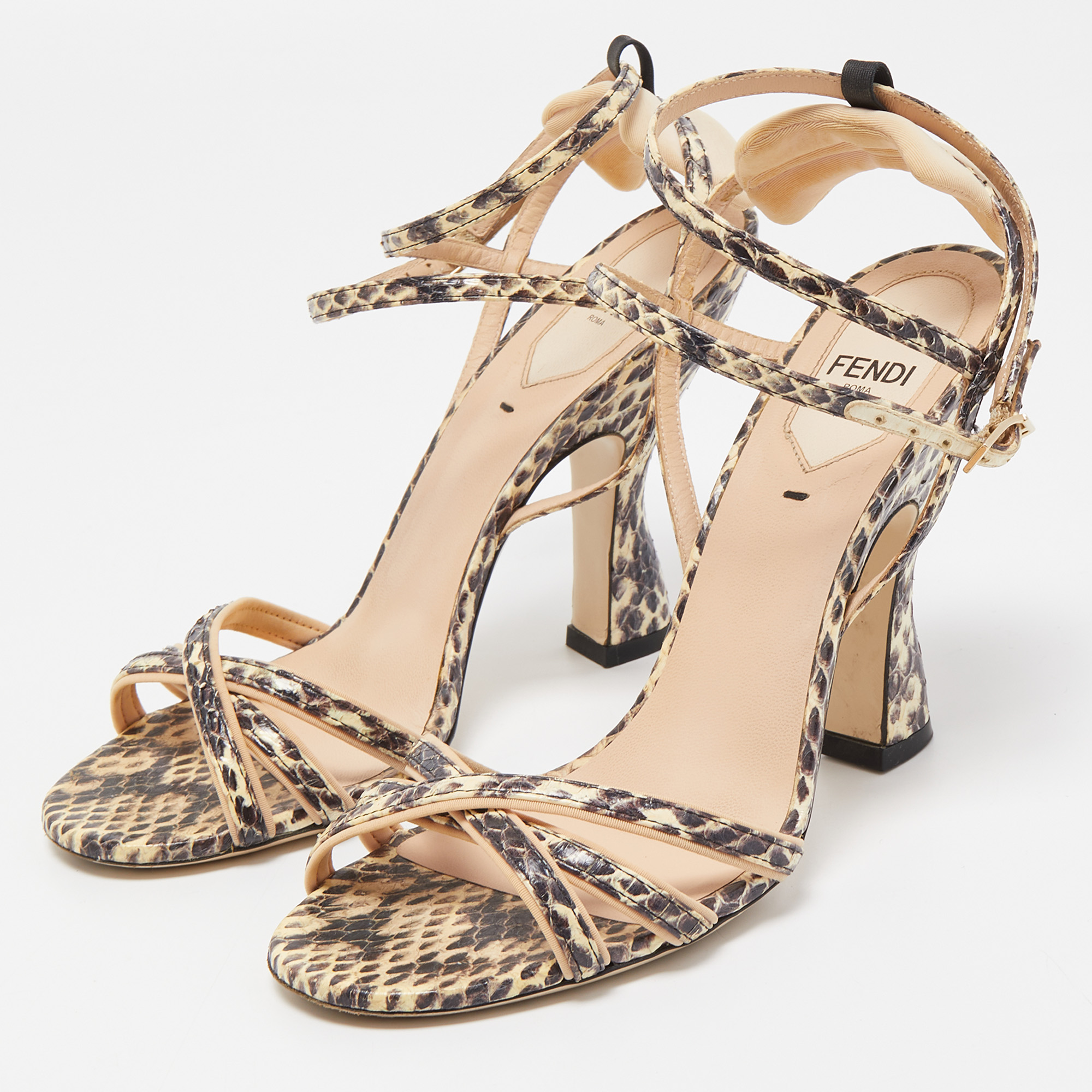 

Fendi Black/Beige Python Strappy Sandals Size