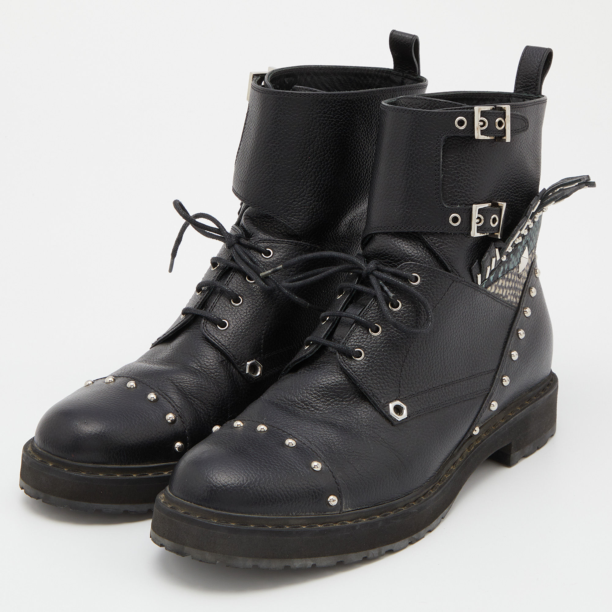 

Fendi Black Leather Embellished Buckle Ankle Boots Size