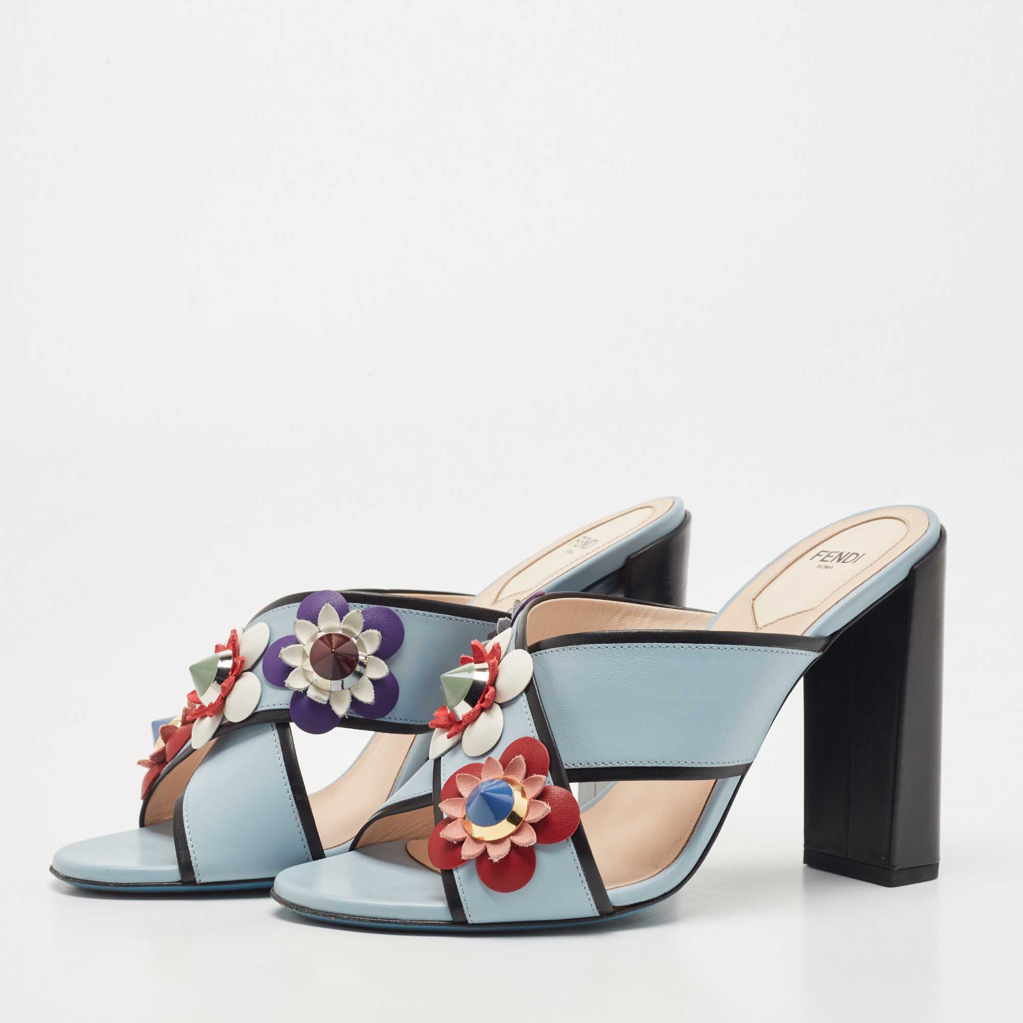 

Fendi Blue Leather Flowerland Block Heel Slide Sandals Size