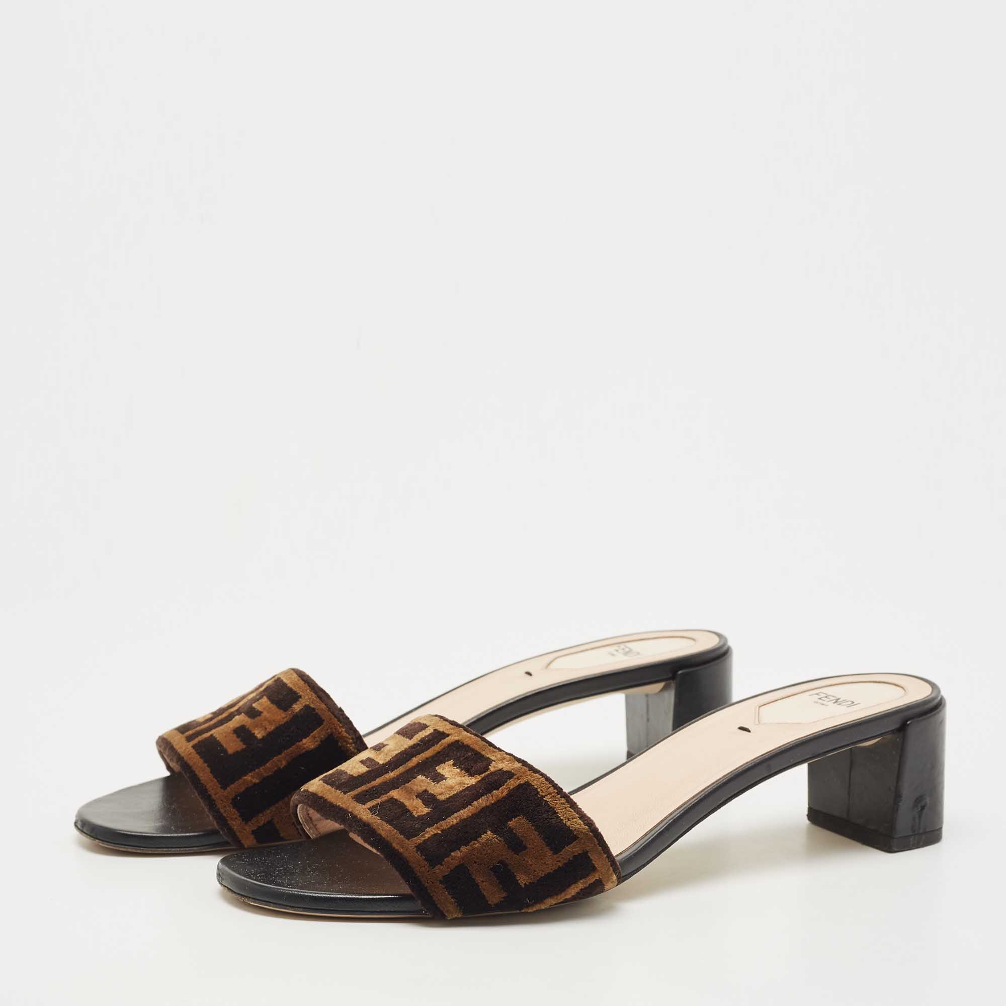 

Fendi Two Tone Zucca Velvet Slide Sandals Size, Brown