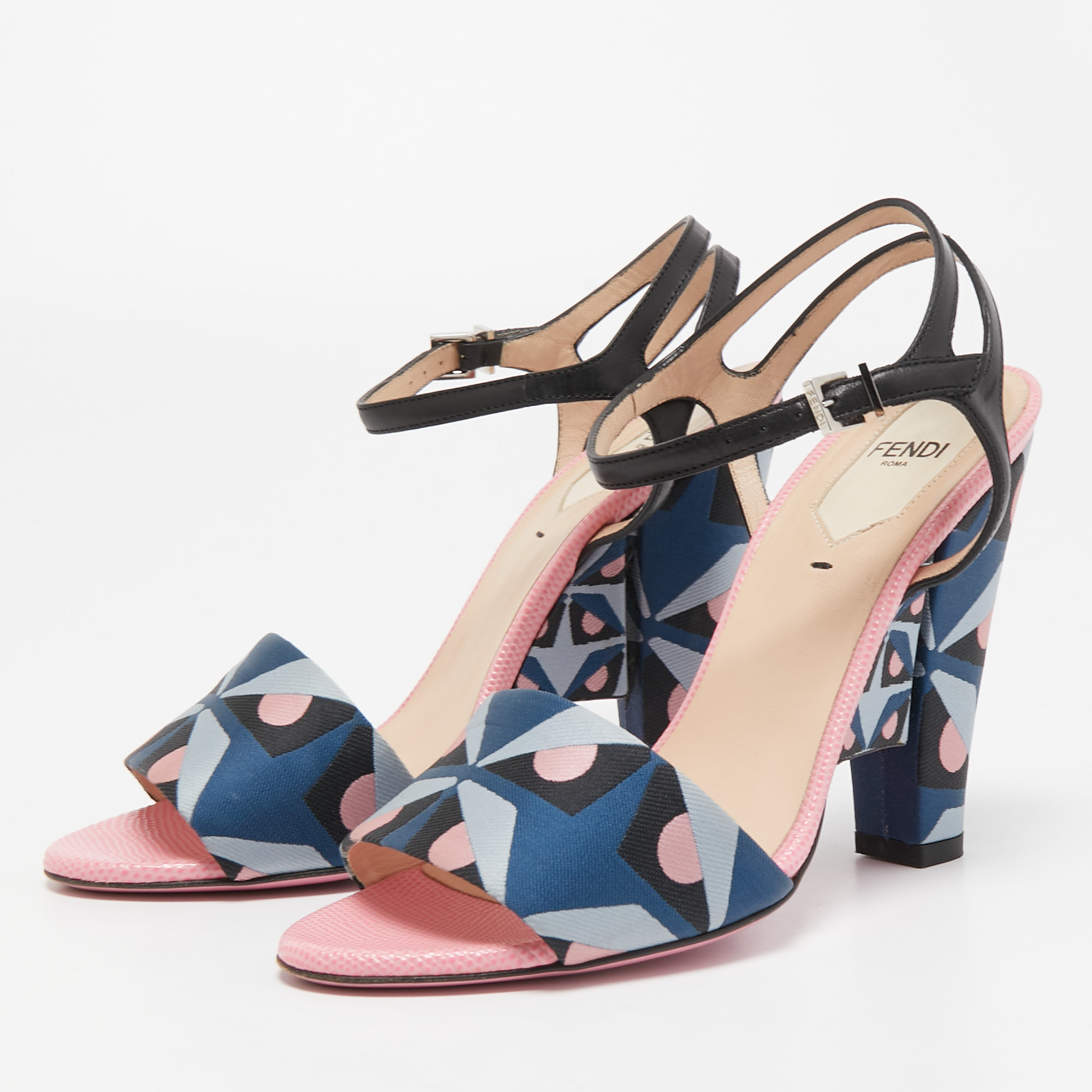 

Fendi Multicolor Fabric And Leather Ankle Strap Sandals Size