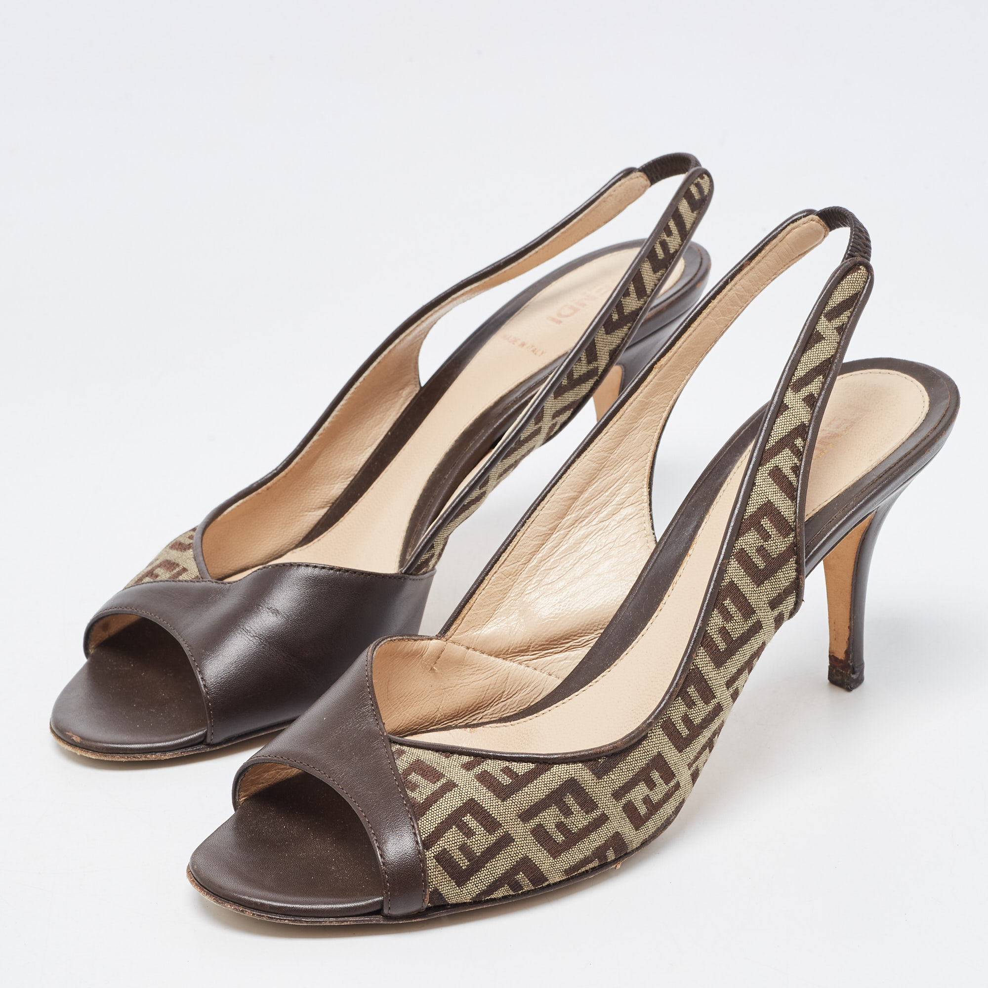 

Fendi Brown Leather and Zucca Canvas Open Toe Slingback Sandals Size