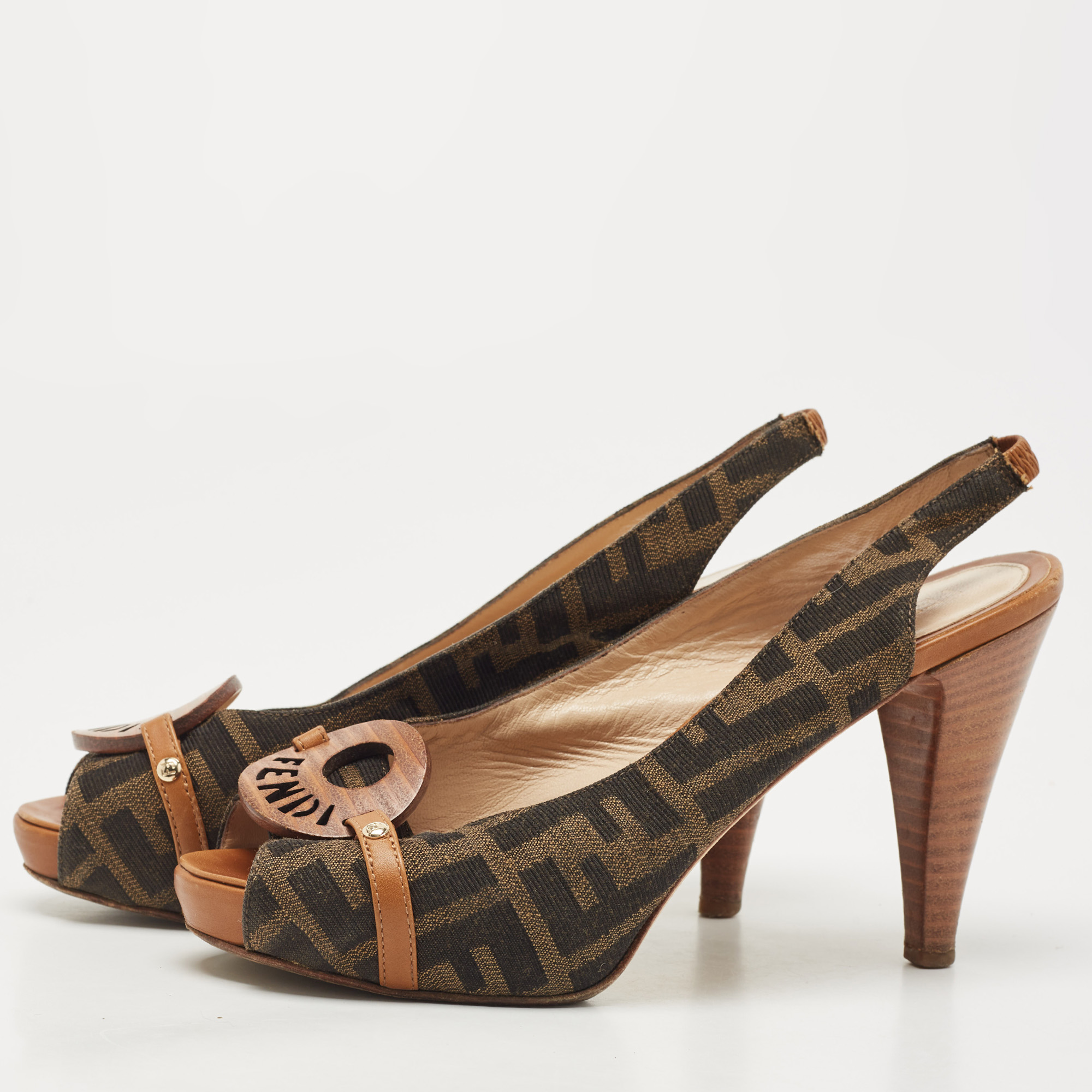

Fendi Brown Zucca Canvas and Leather Slingback Pumps Size