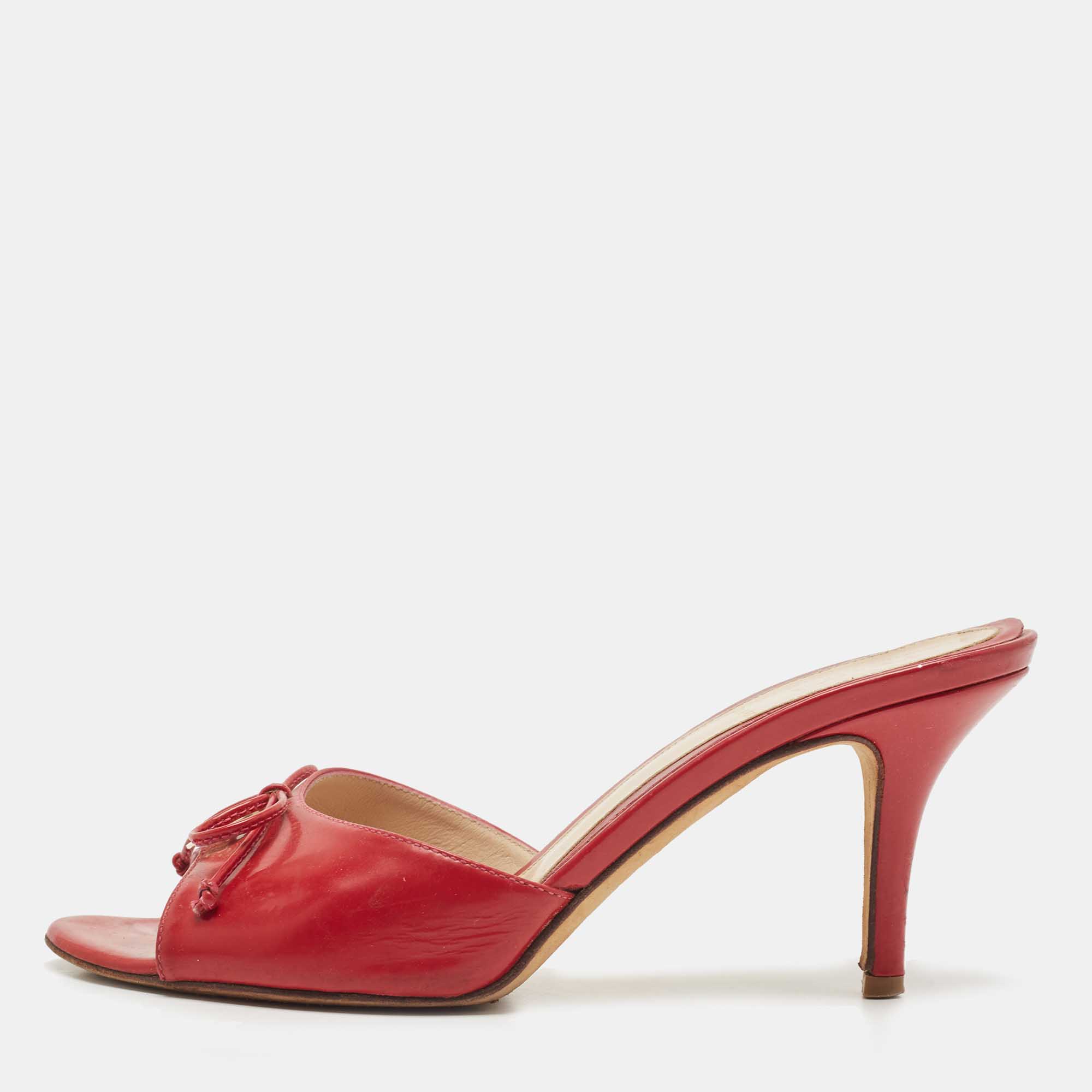 

Fendi Dark Red Leather Logo Charm Bow Slide Sandals Size