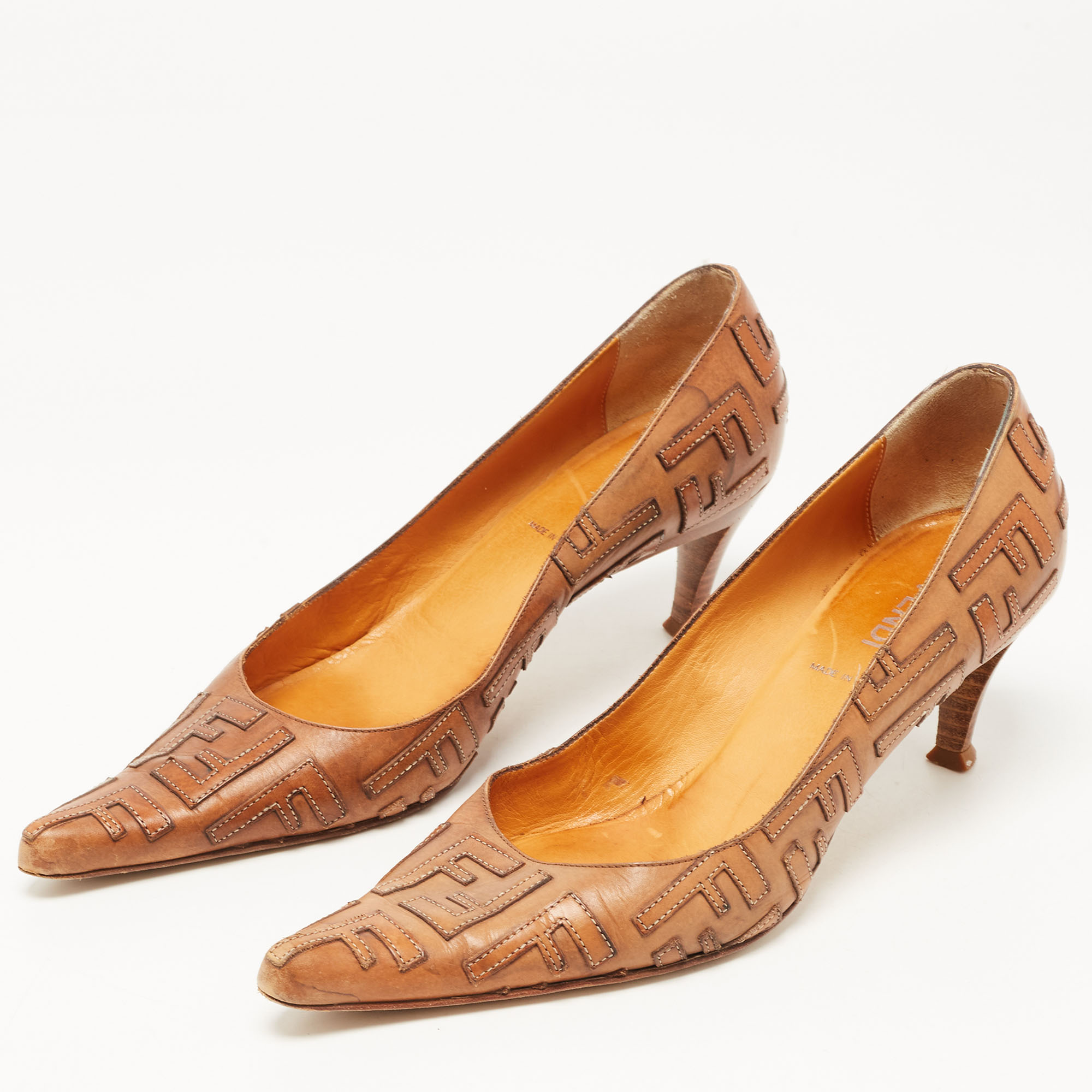 

Fendi Brown Leather FF Pointed Toe Pumps Size