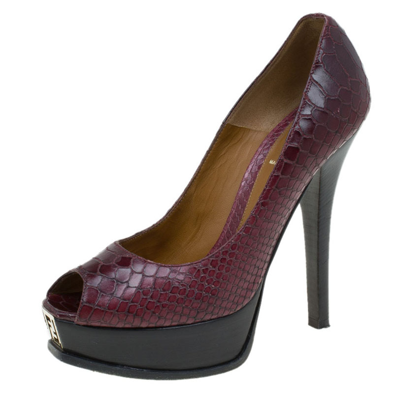 Buy Fendi Bordeaux Snake Embossed Leather Fendista Peep Toe Platform ...