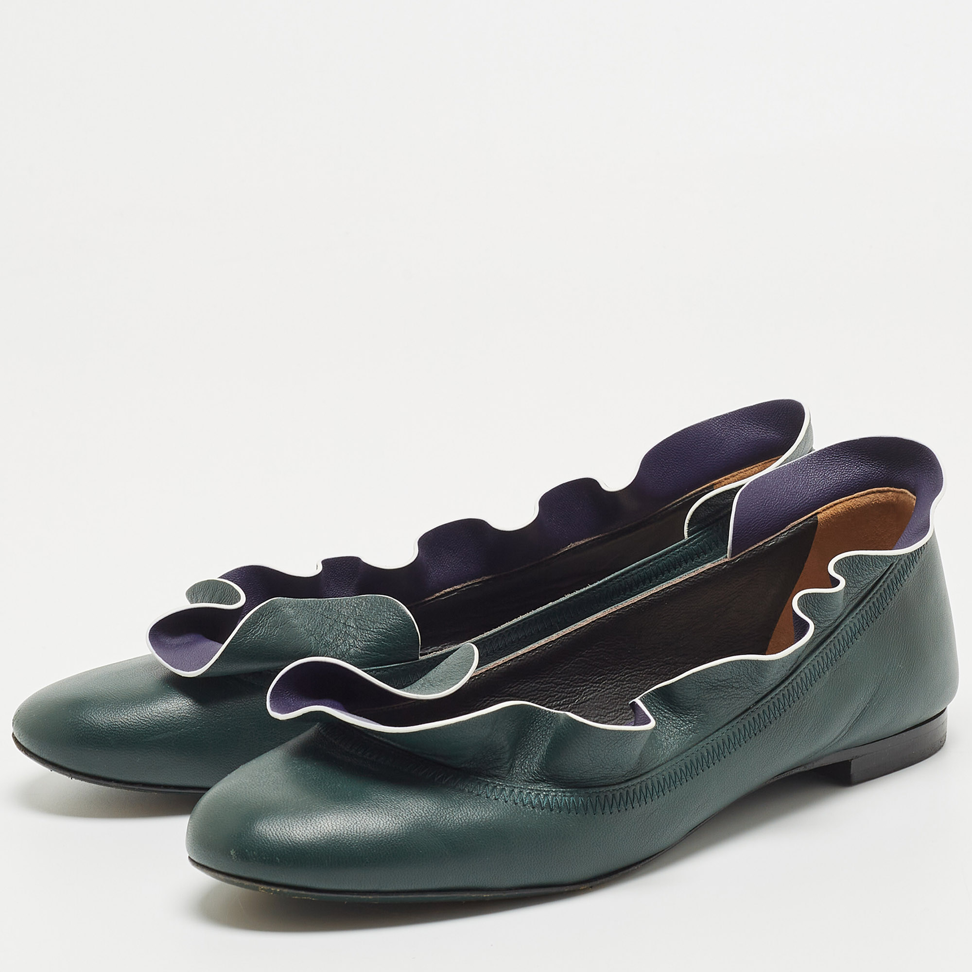 

Fendi Green/Blue Leather Ruffle Detail Ballet Flats Size