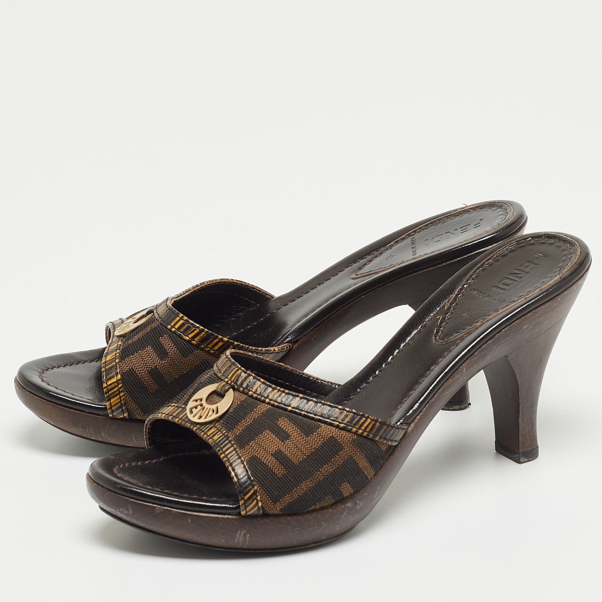 

Fendi Brown Zucca Canvas And Leather Slide Sandals Size