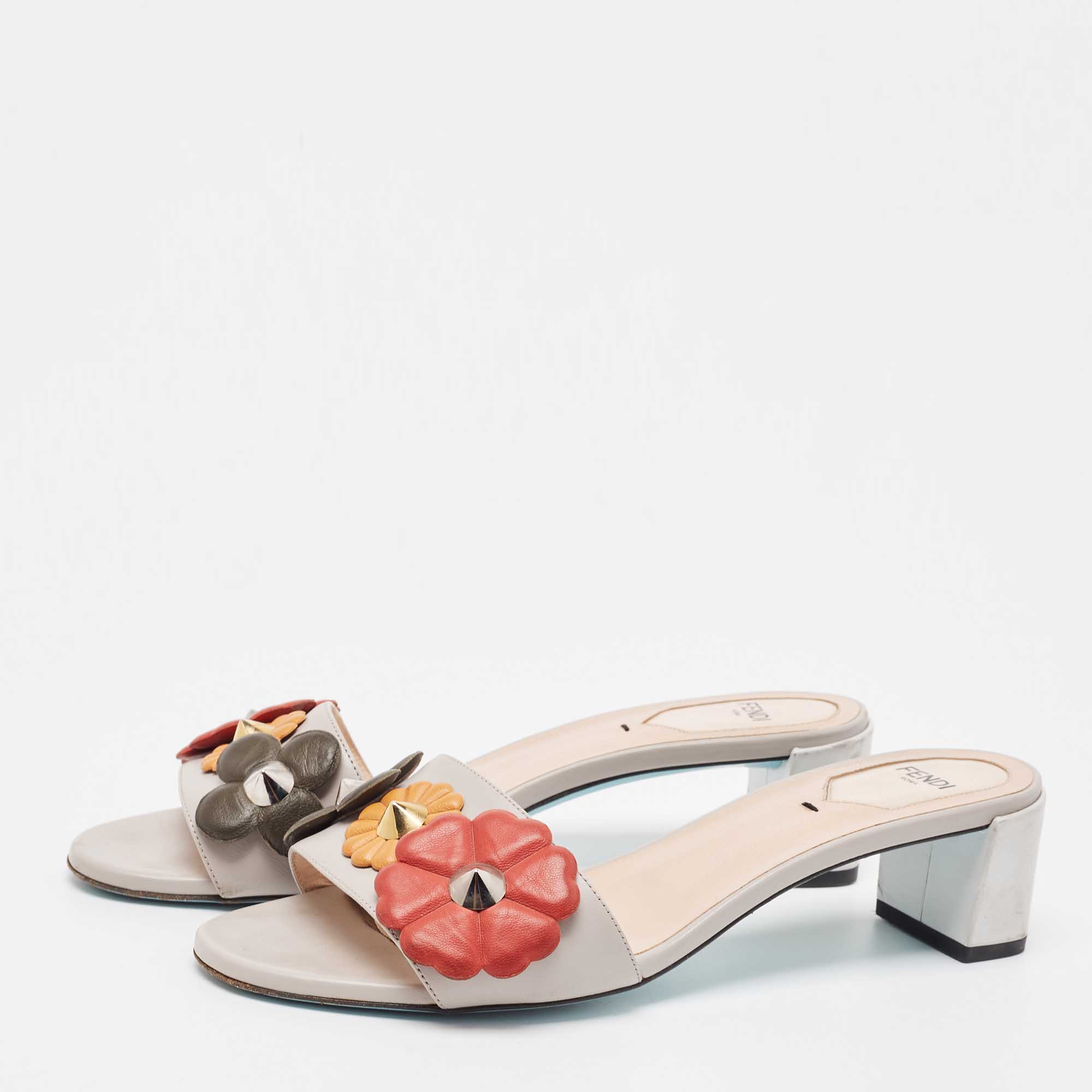 

Fendi Multicolor Leather Flowerland Slide Sandals Size