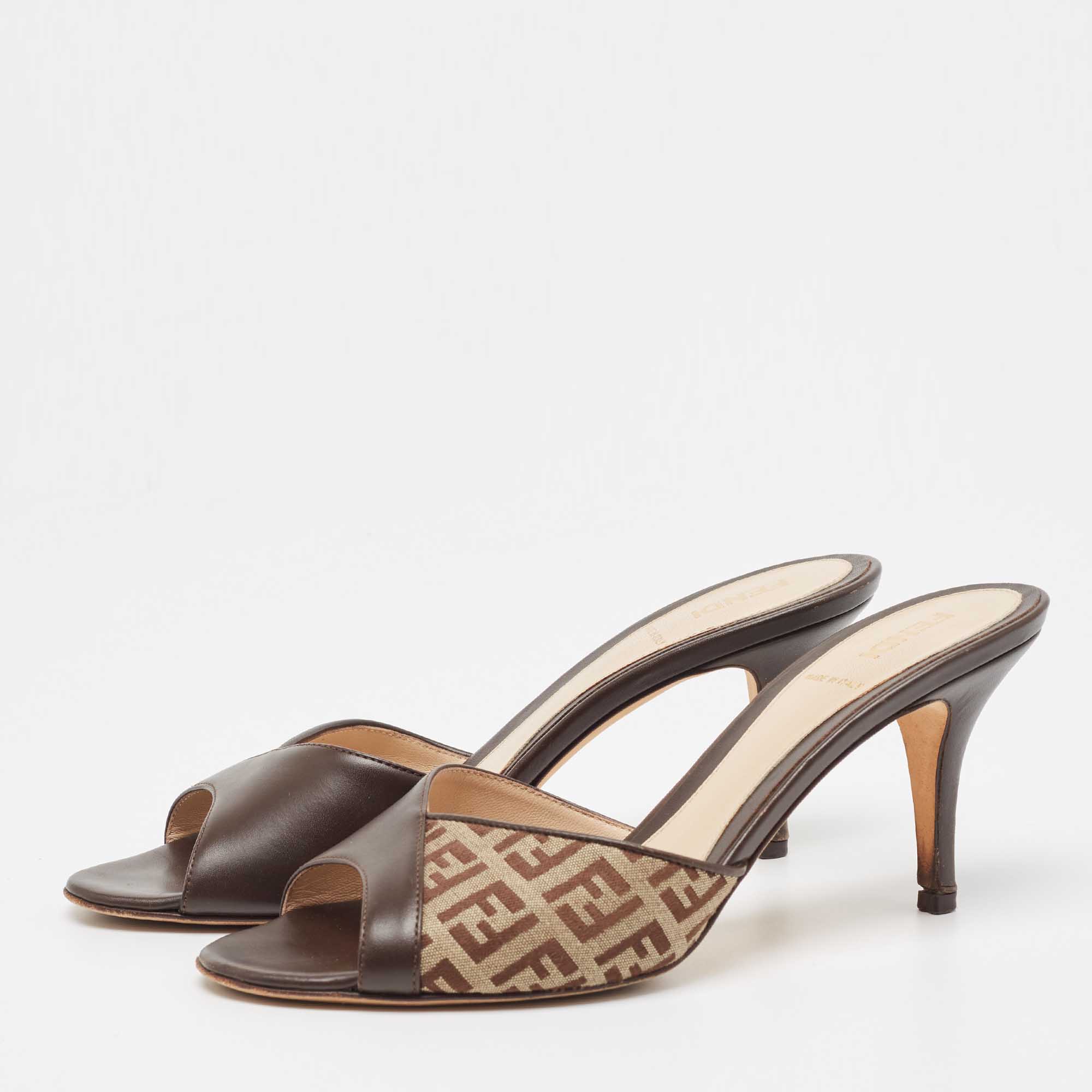 

Fendi Brown Leather and Zucca Canvas Mules Size