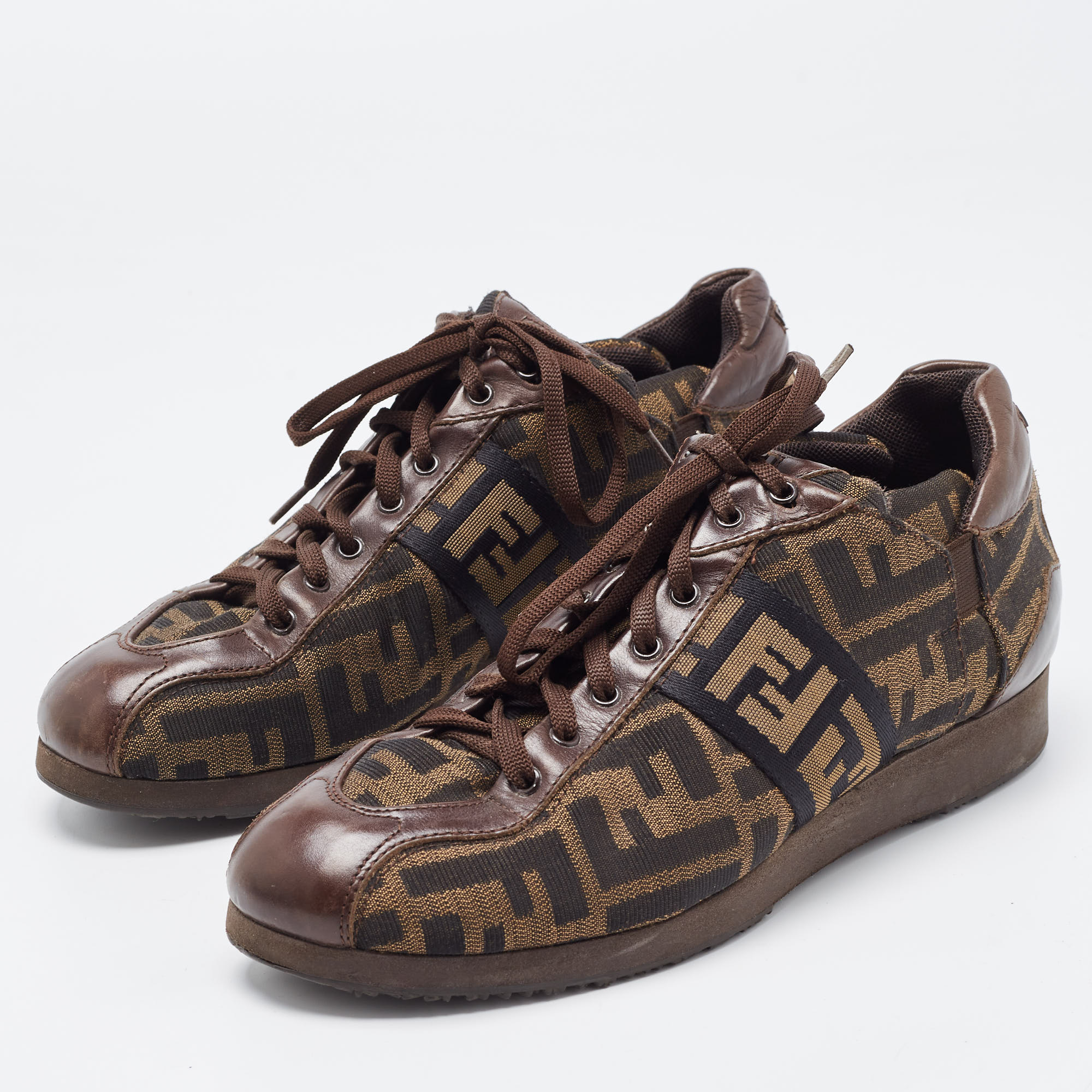 

Fendi Brown Zucca Canvas and Leather Low Top Sneakers Size