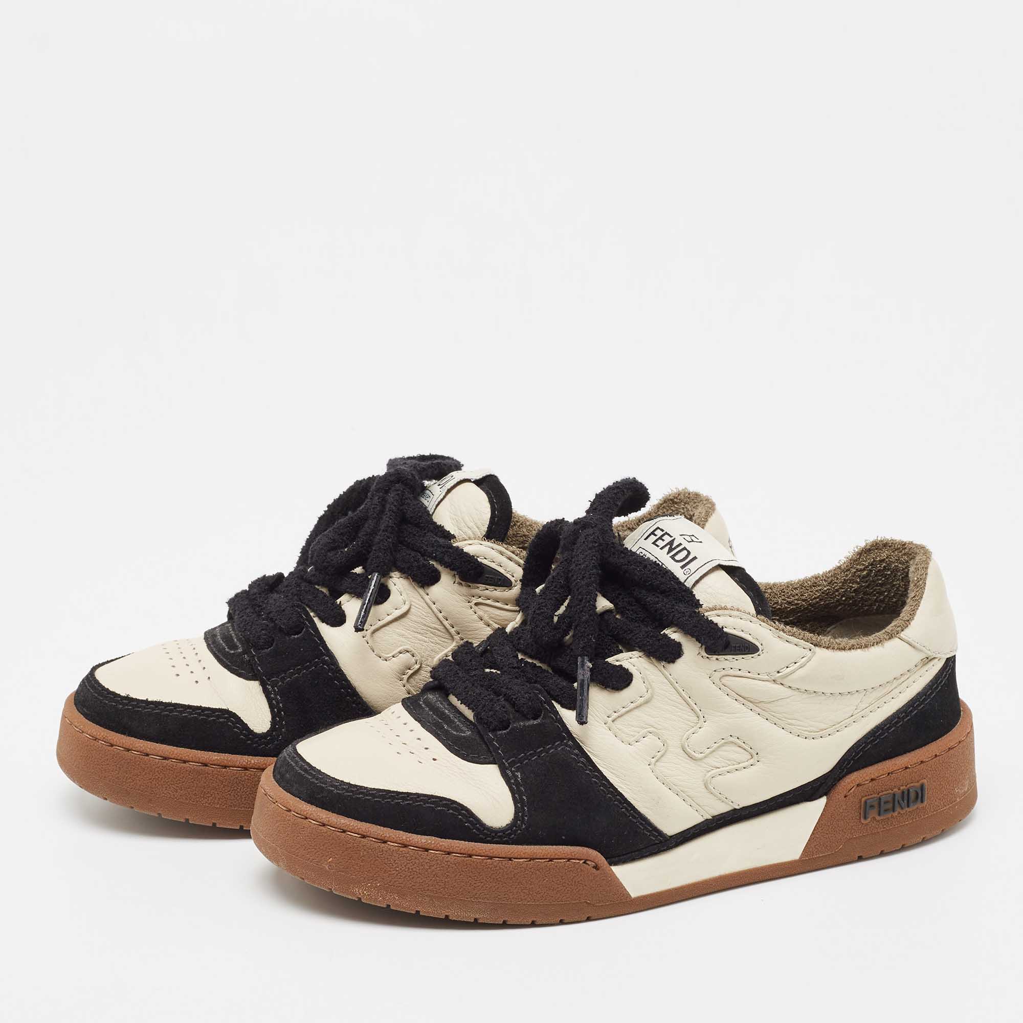 

Fendi Cream/Black Suede and Leather Low Top Sneakers Size
