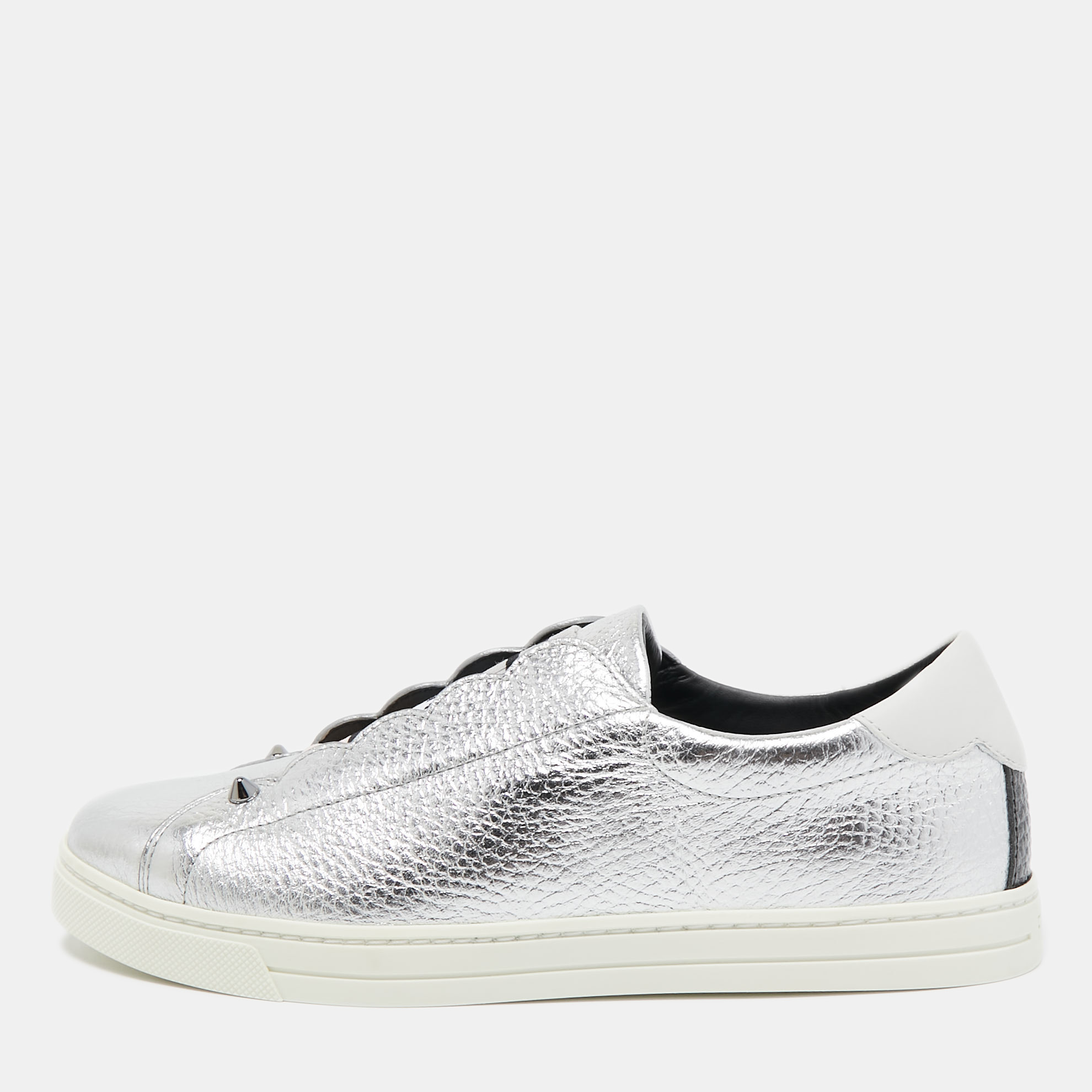 مملوكة مسبقًا Fendi Silver Leather Rockoko Scallop Slip On Sneakers Size 38