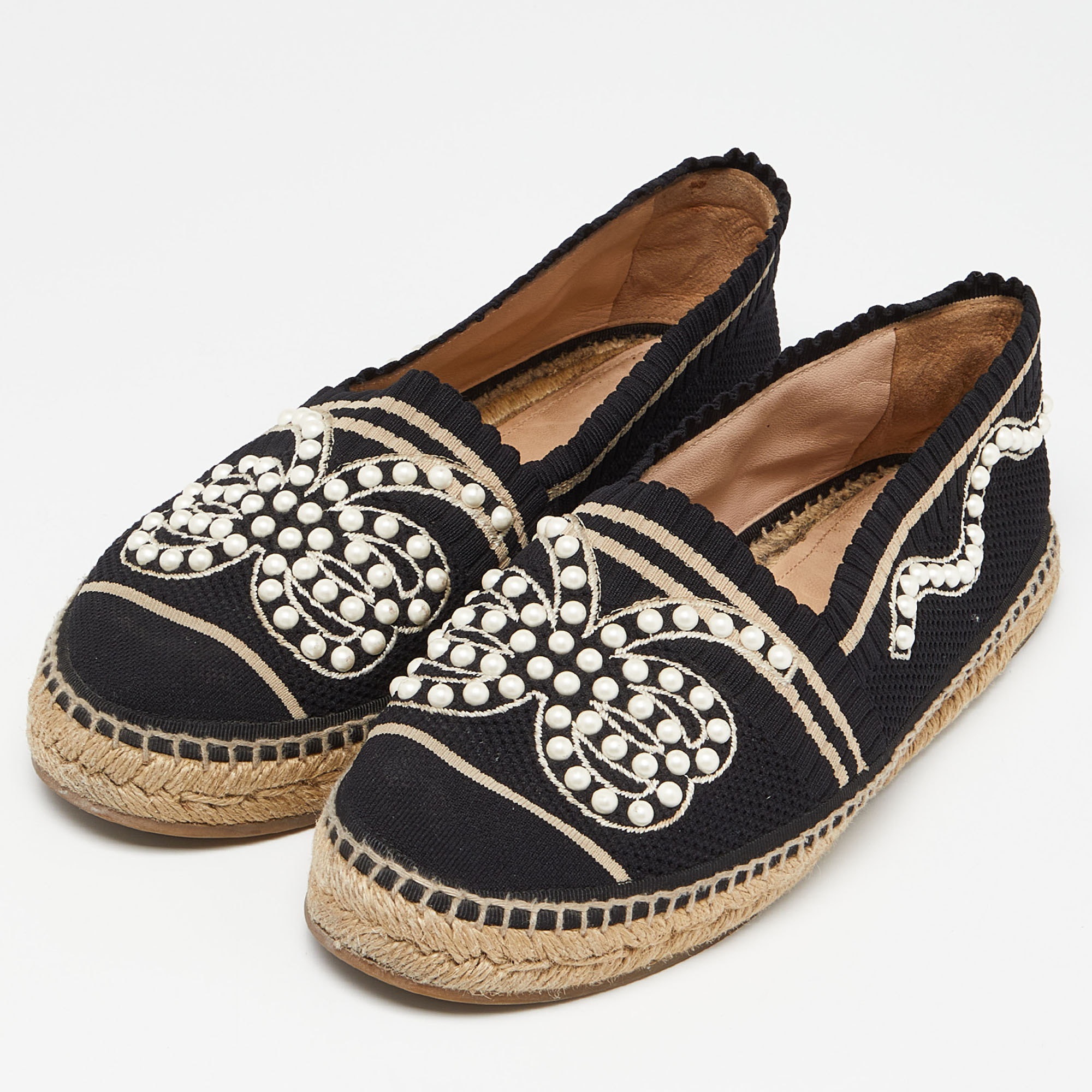 

Fendi Black/Beige Knit Fabric Pearl Embellished Espadrille Flats Size