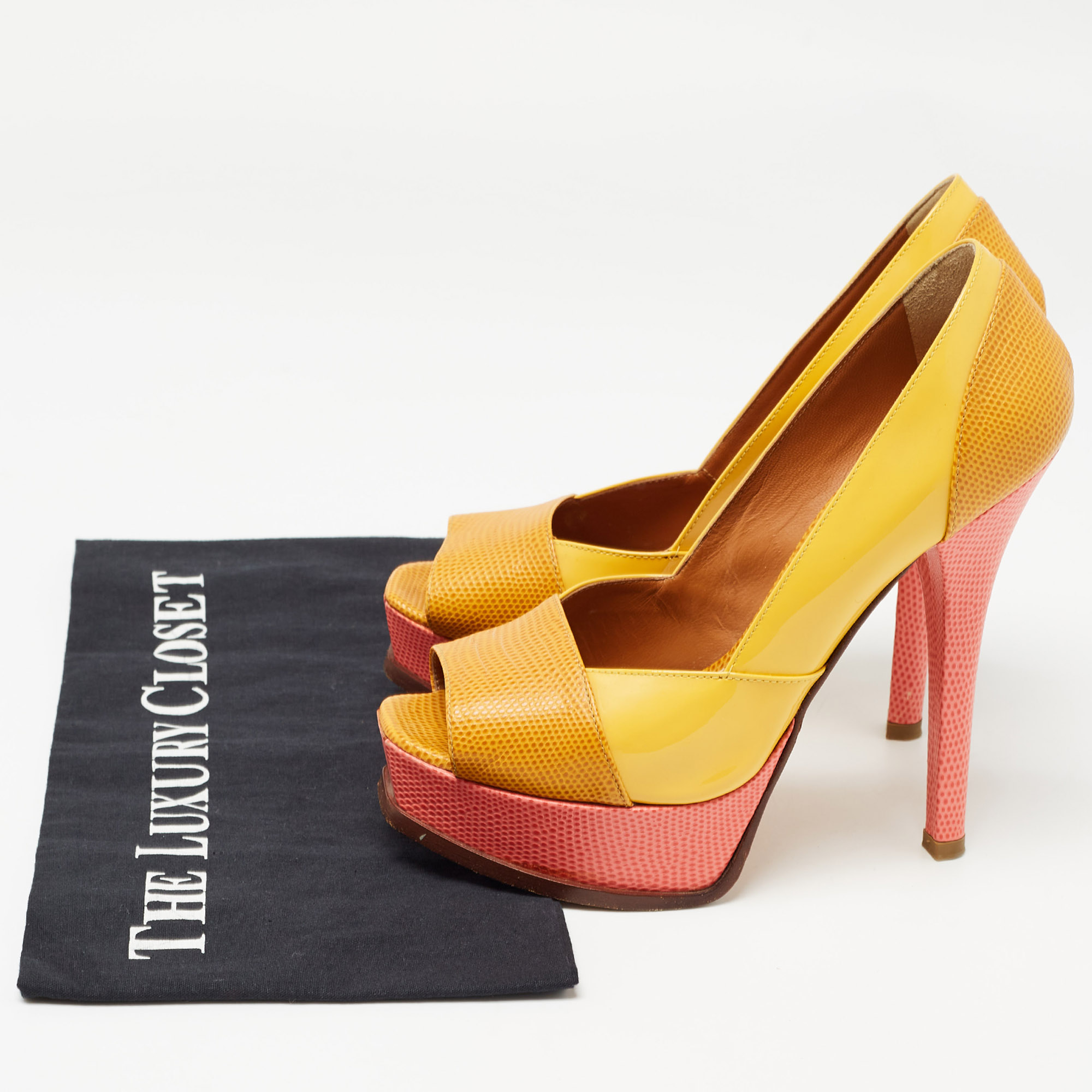 Fendi Tricolor Embossed Lizard and Patent Leather Fendista Pumps Size 37 
